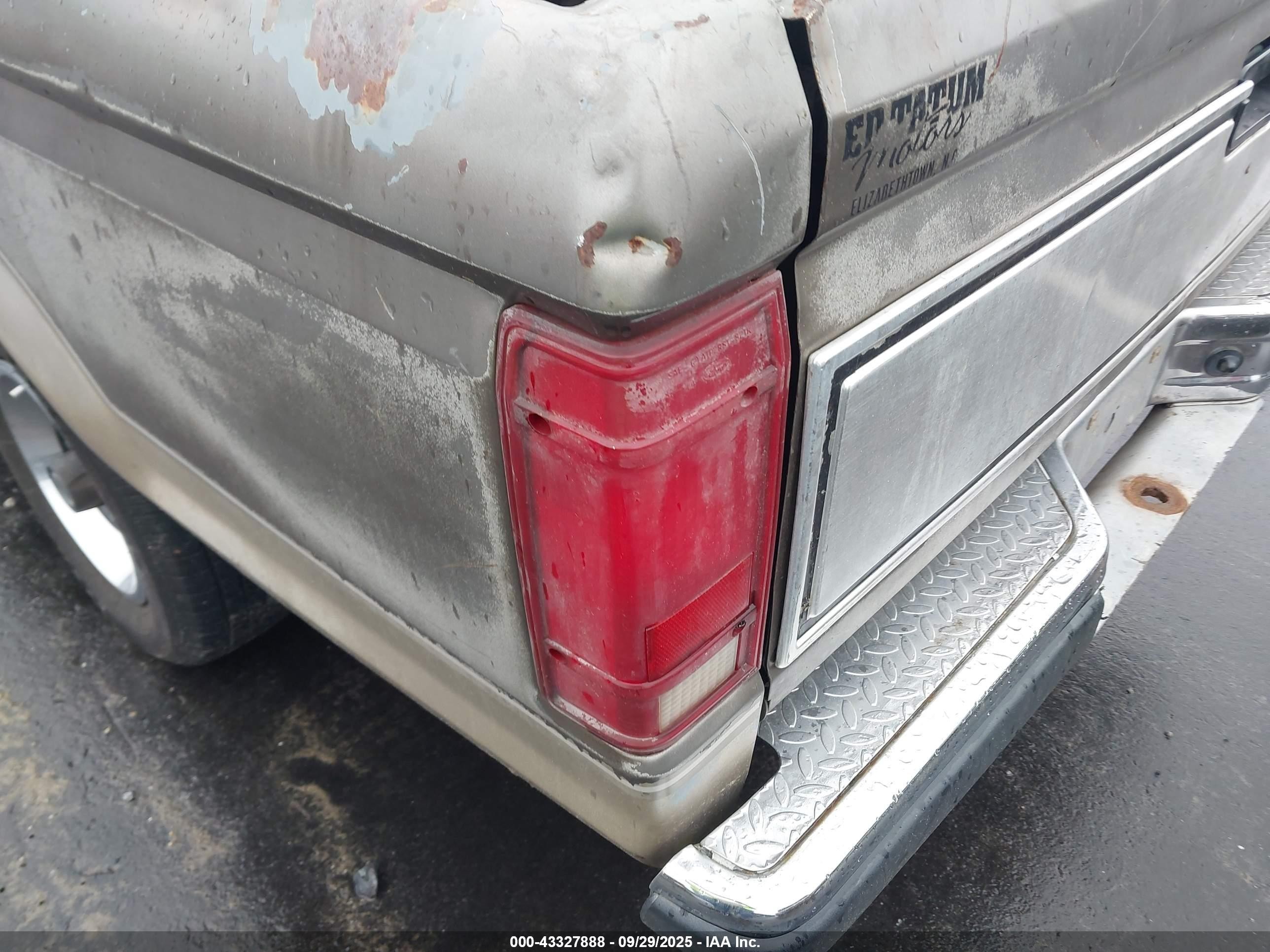 1990 Ford Ranger   Brown vin: 1FTCR10T4LUB17130