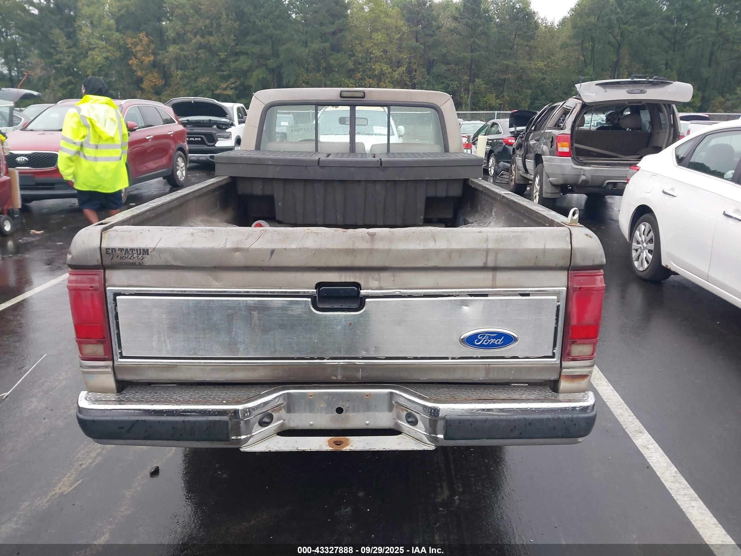 1990 Ford Ranger   Brown vin: 1FTCR10T4LUB17130