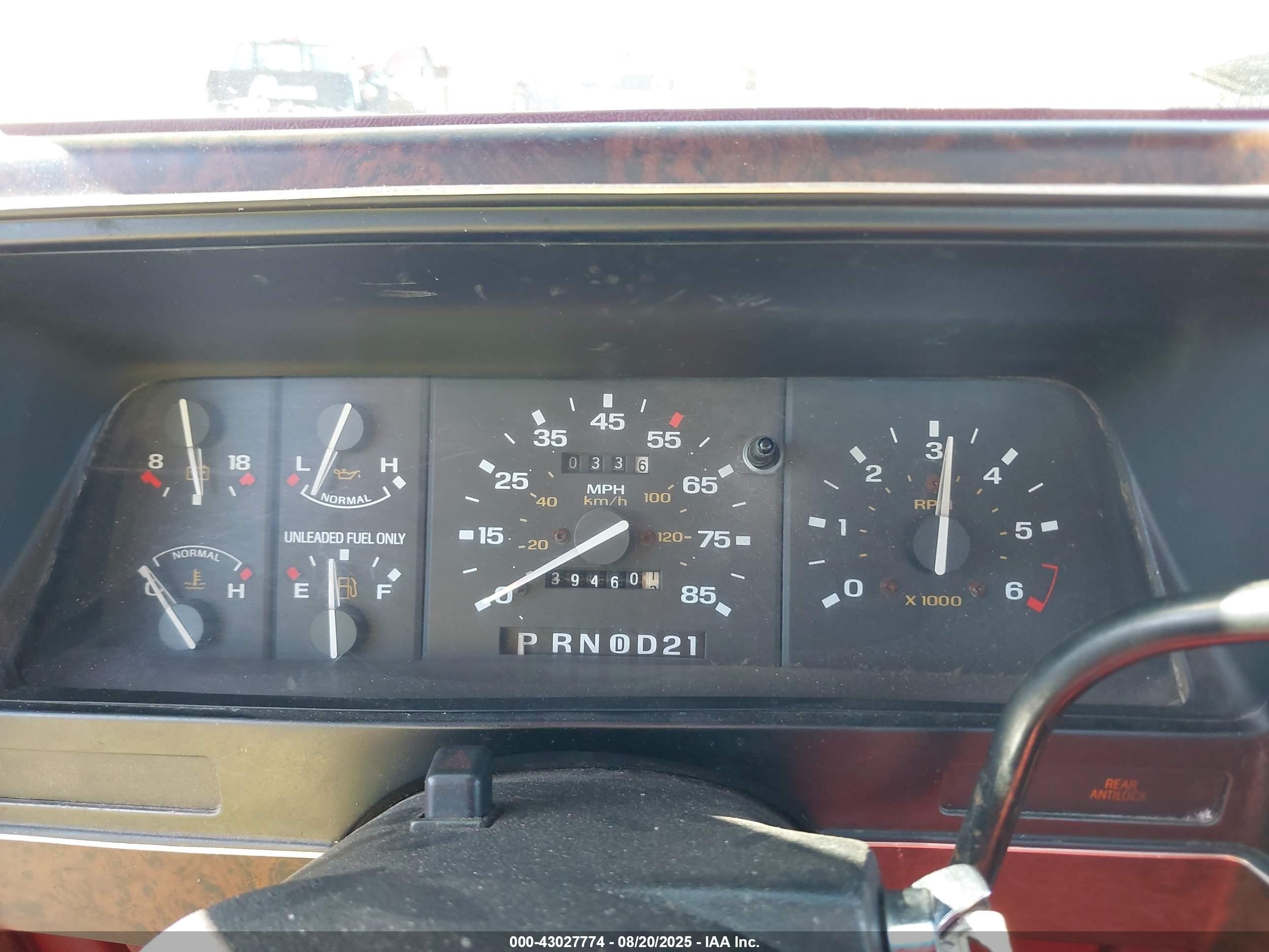 1989 Ford Ranger   Red vin: 1FTCR10T6KUC08558