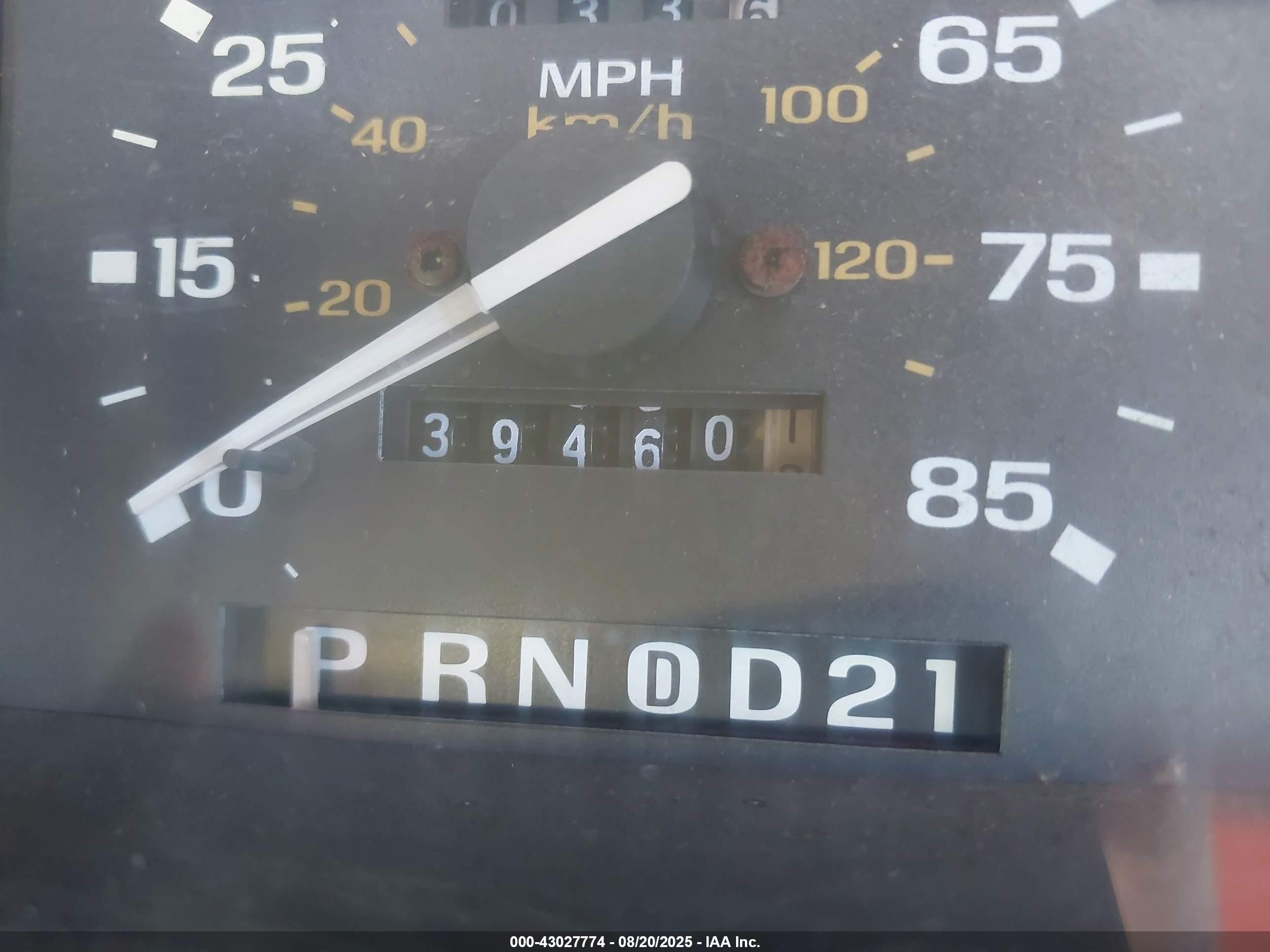 1989 Ford Ranger   Red vin: 1FTCR10T6KUC08558