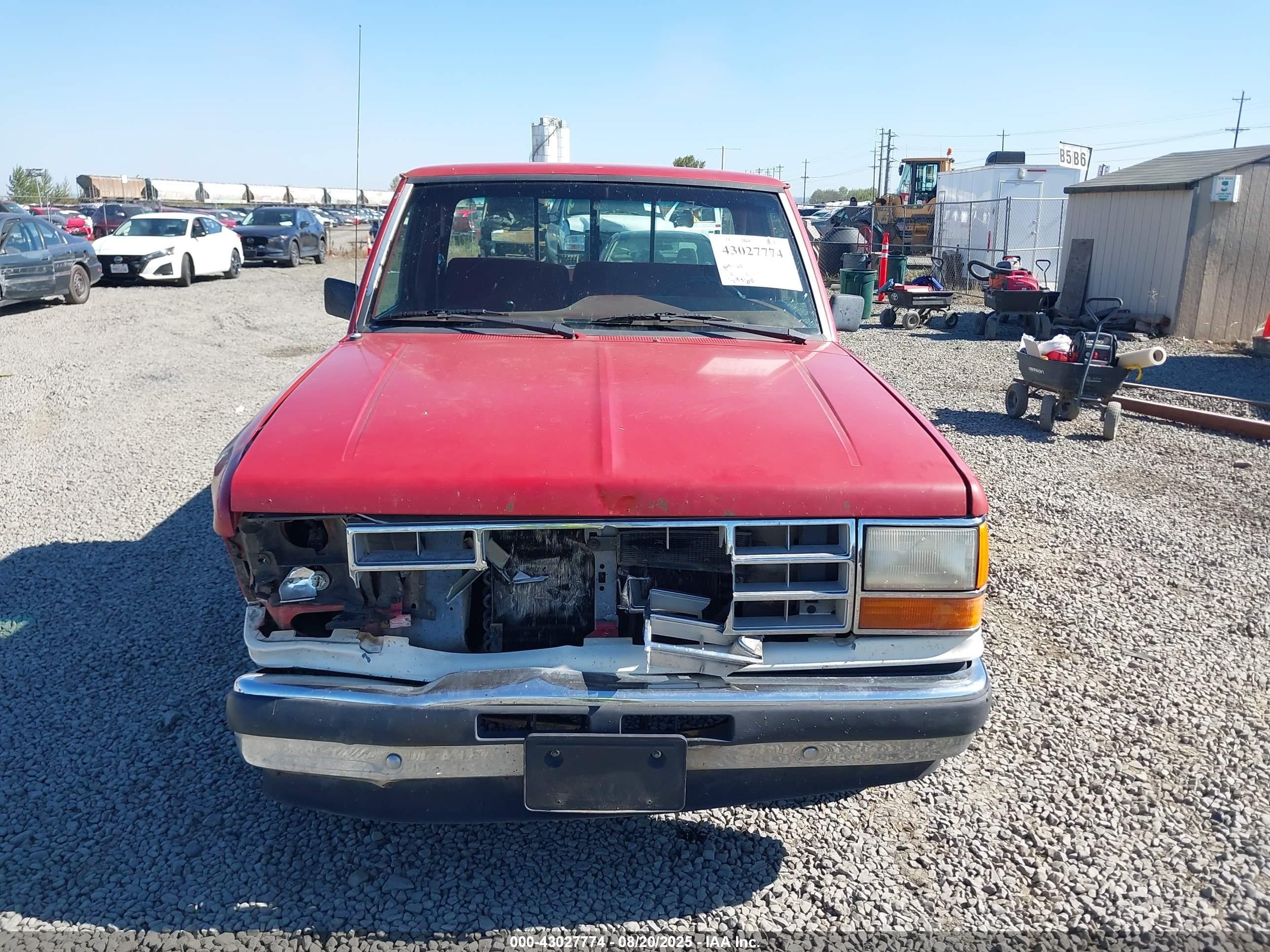 1989 Ford Ranger   Red vin: 1FTCR10T6KUC08558