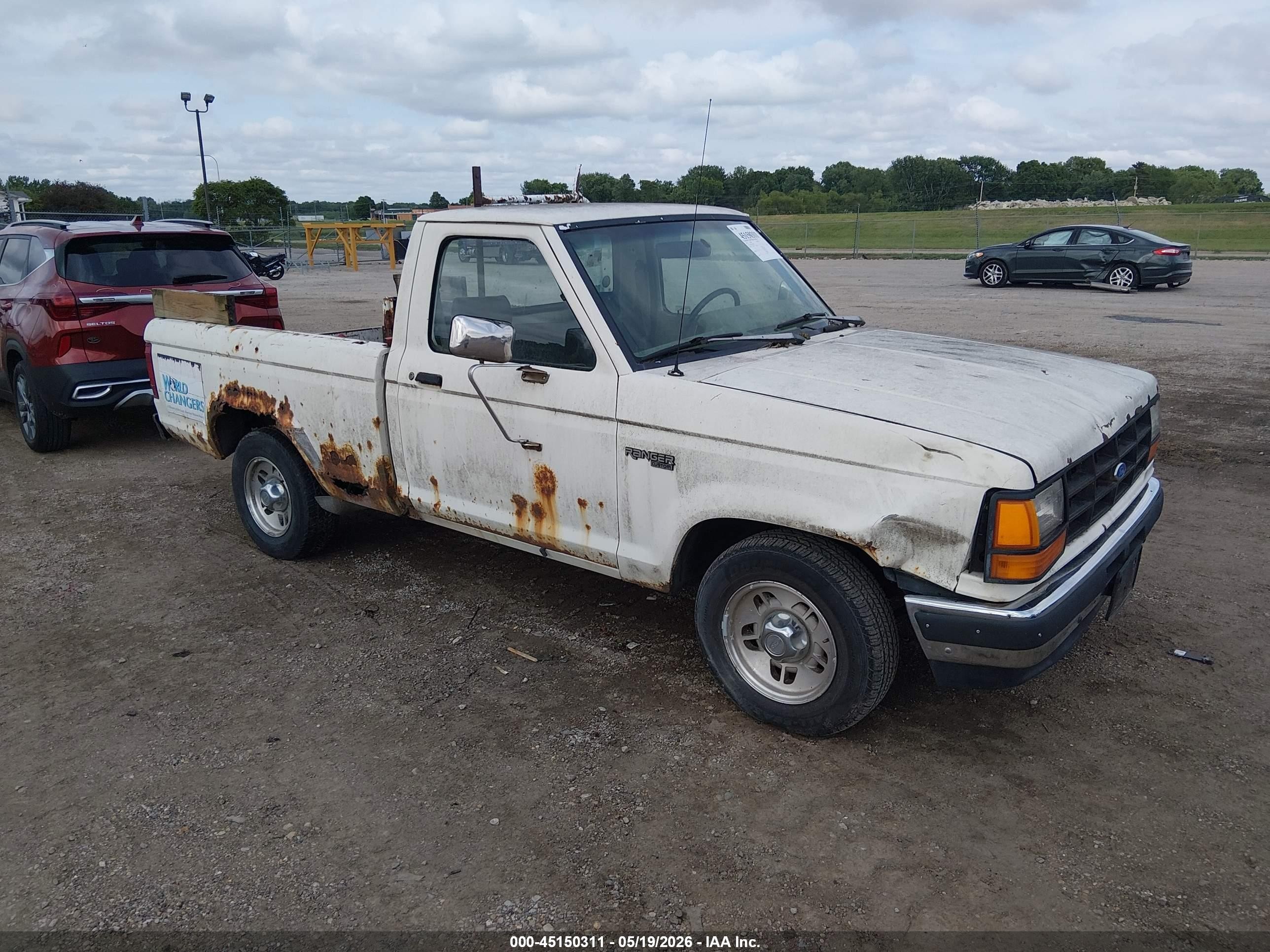 1990 Ford Ranger   White vin: 1FTCR10T6LUB62067