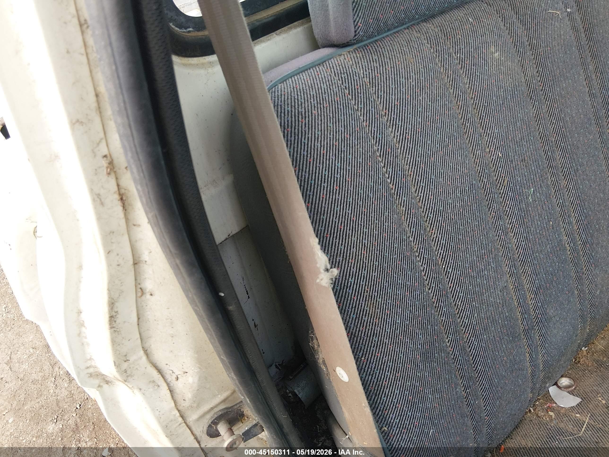1990 Ford Ranger   White vin: 1FTCR10T6LUB62067