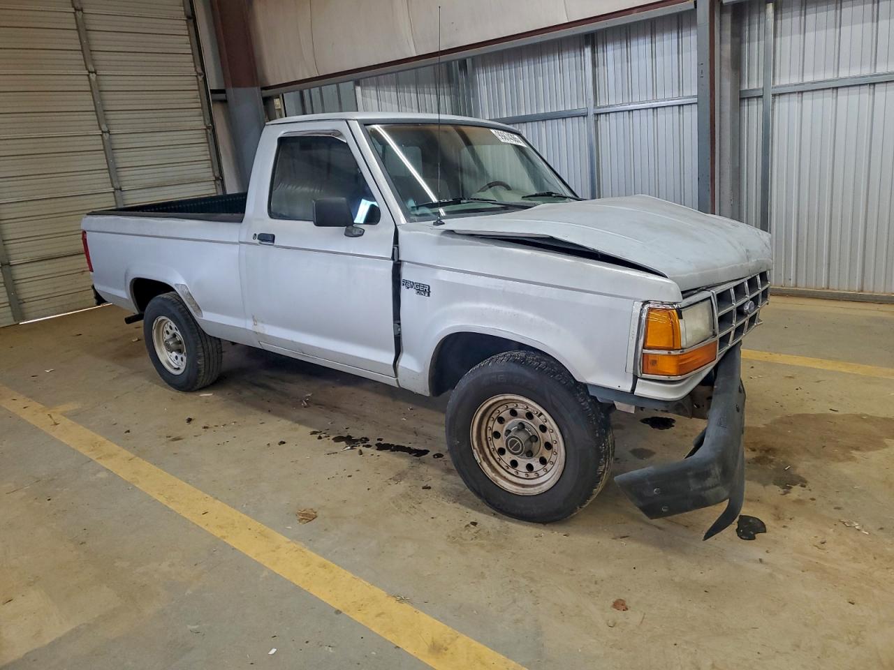 1990 Ford Ranger Серебряный vin: 1FTCR10T6LUC25359