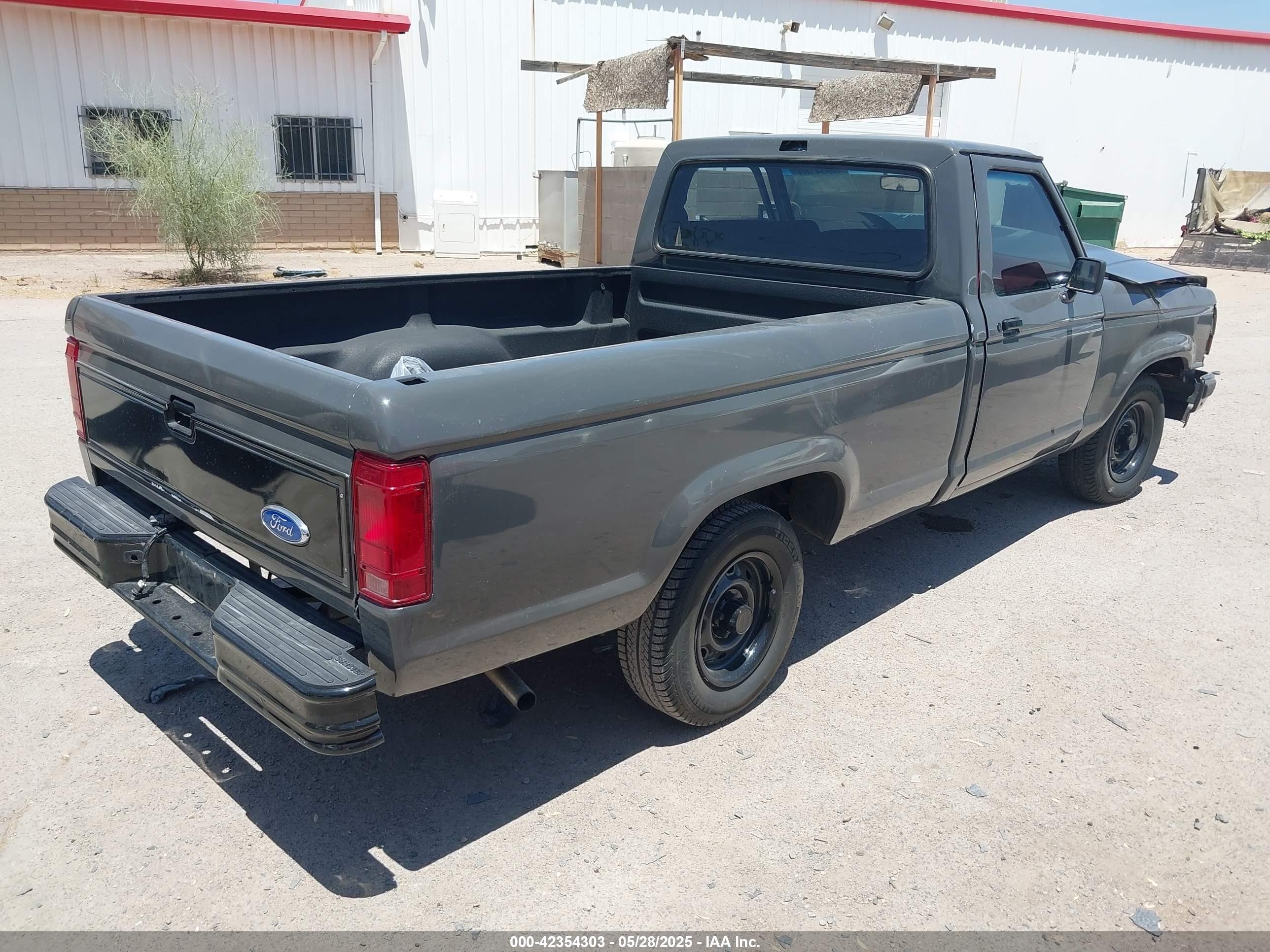 1989 Ford Ranger   Gray vin: 1FTCR10T7KUA68620
