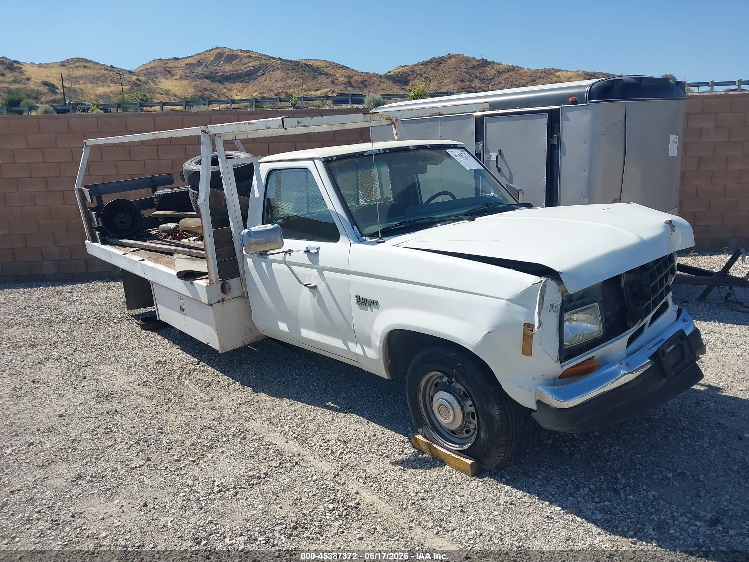 1988 Ford Ranger   White vin: 1FTCR10TXJUB66054
