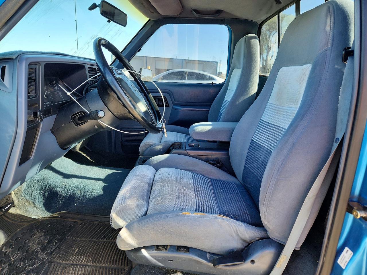 1992 Ford Ranger Blue vin: 1FTCR10U0NPA79549