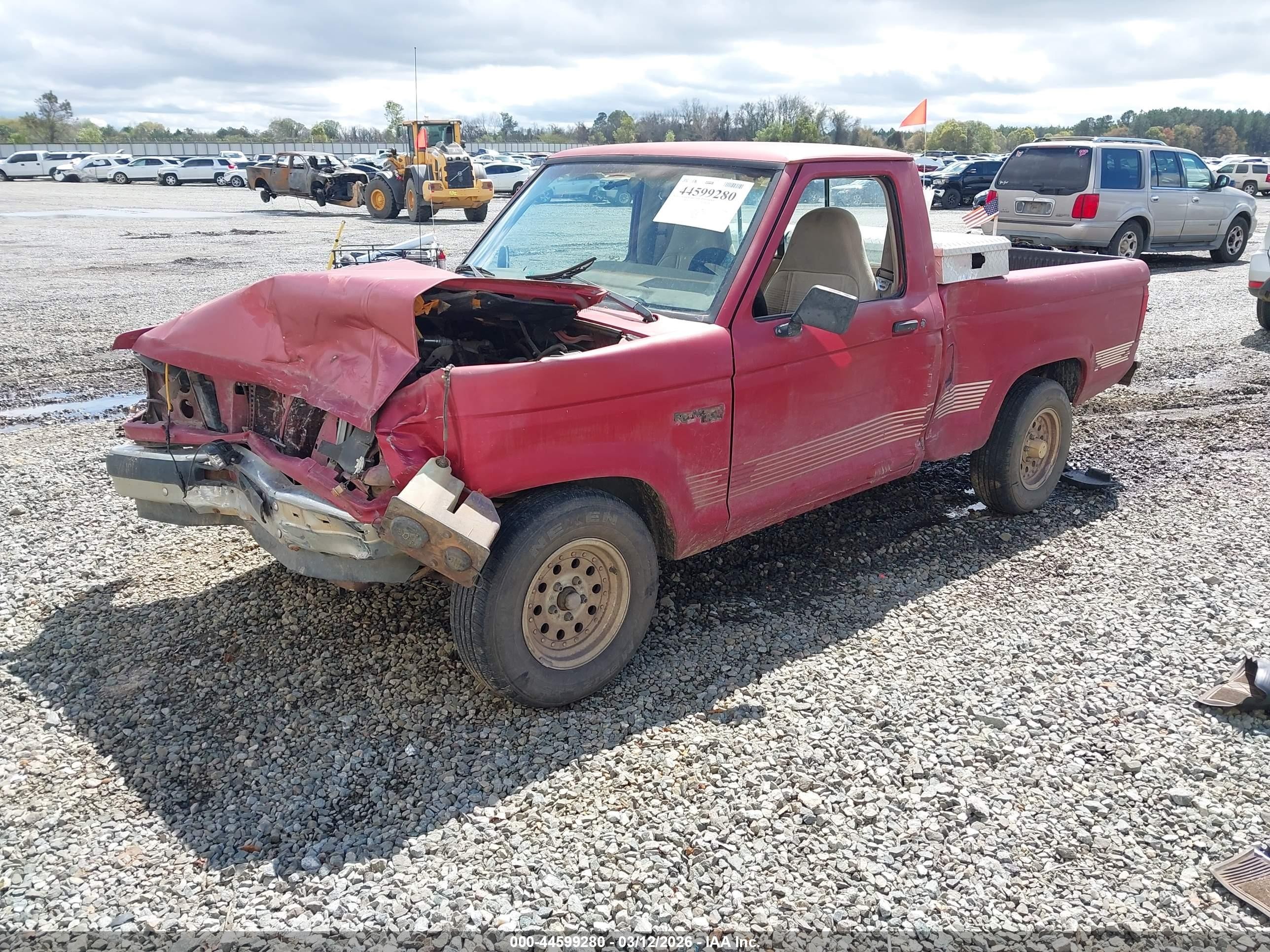 1992 Ford Ranger   Red vin: 1FTCR10U0NTA04874