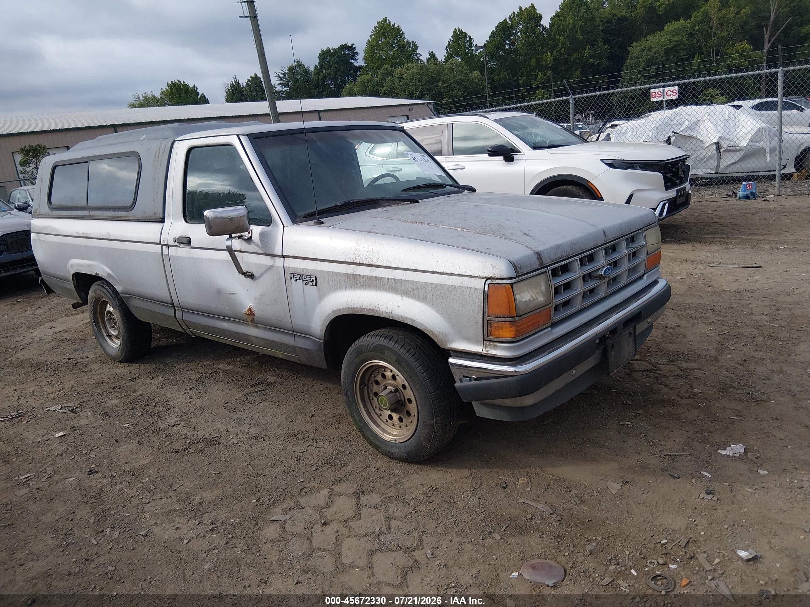 1992 Ford Ranger   Silver vin: 1FTCR10U0NTA36160