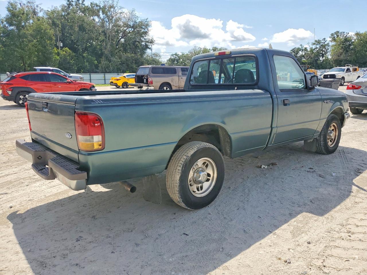 1996 Ford Ranger Зеленый vin: 1FTCR10U0TUD06849