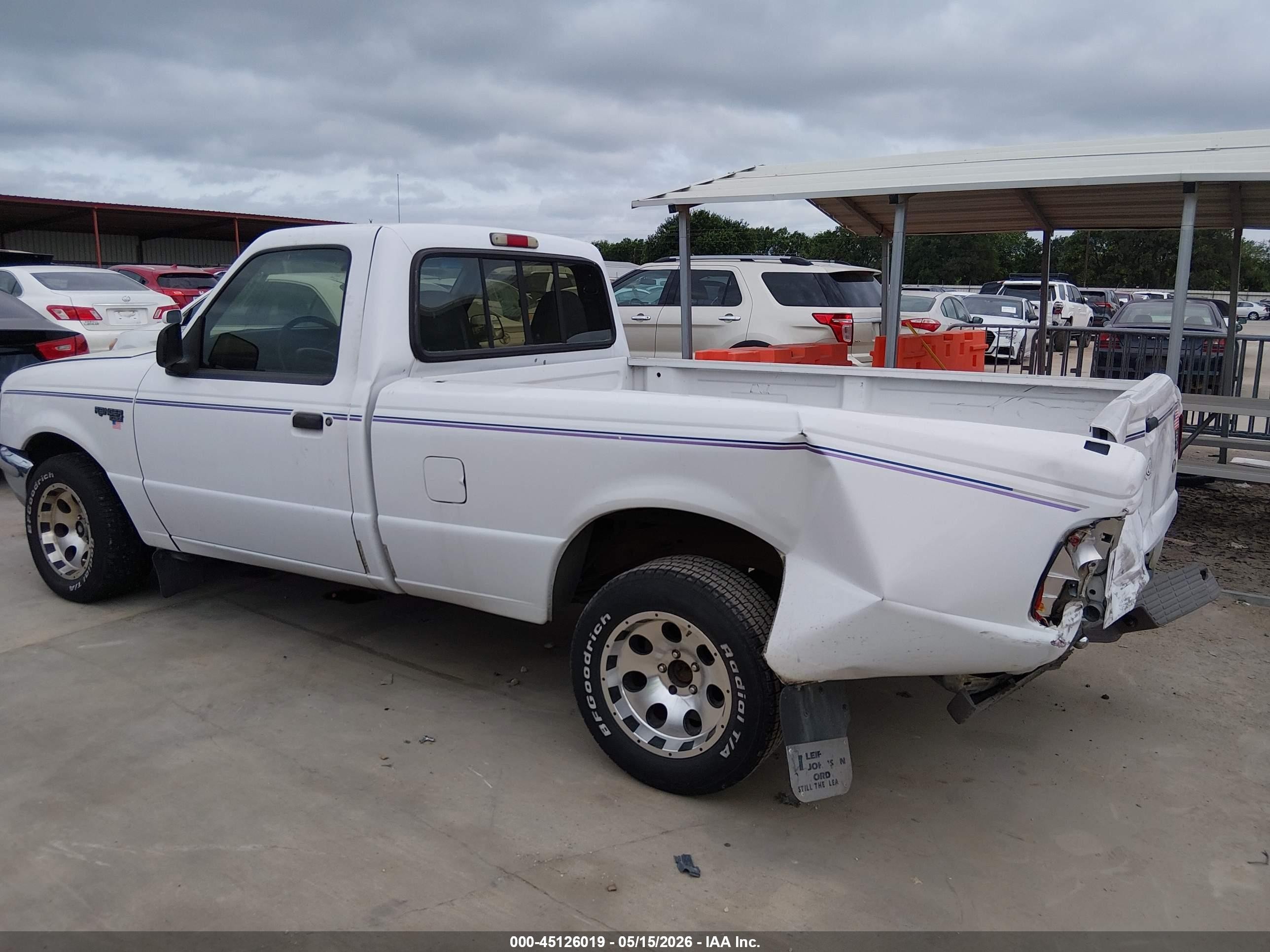 1994 Ford Ranger   White vin: 1FTCR10U1RPB46021