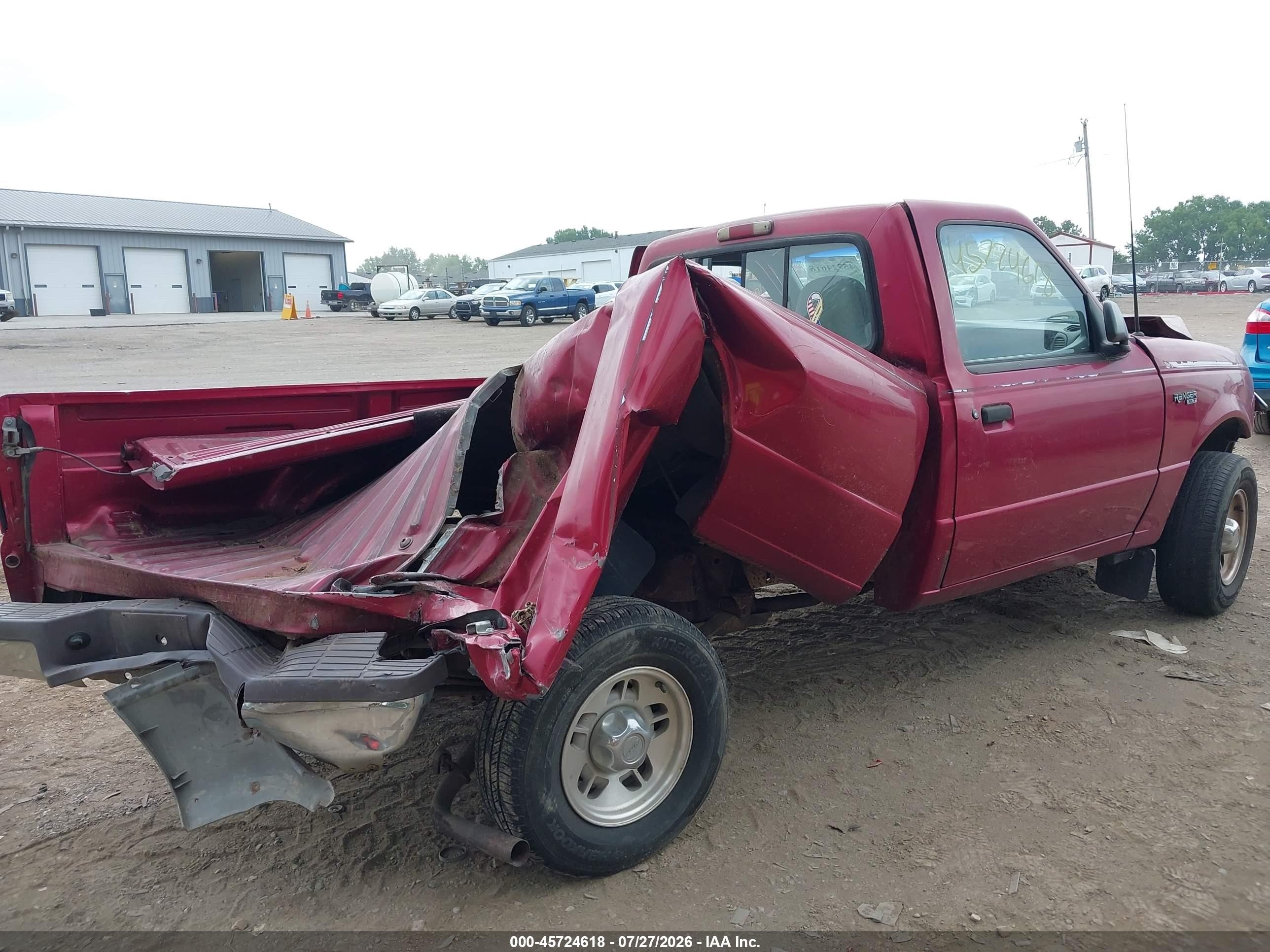 1996 Ford Ranger Red vin: 1FTCR10U1TPB09350