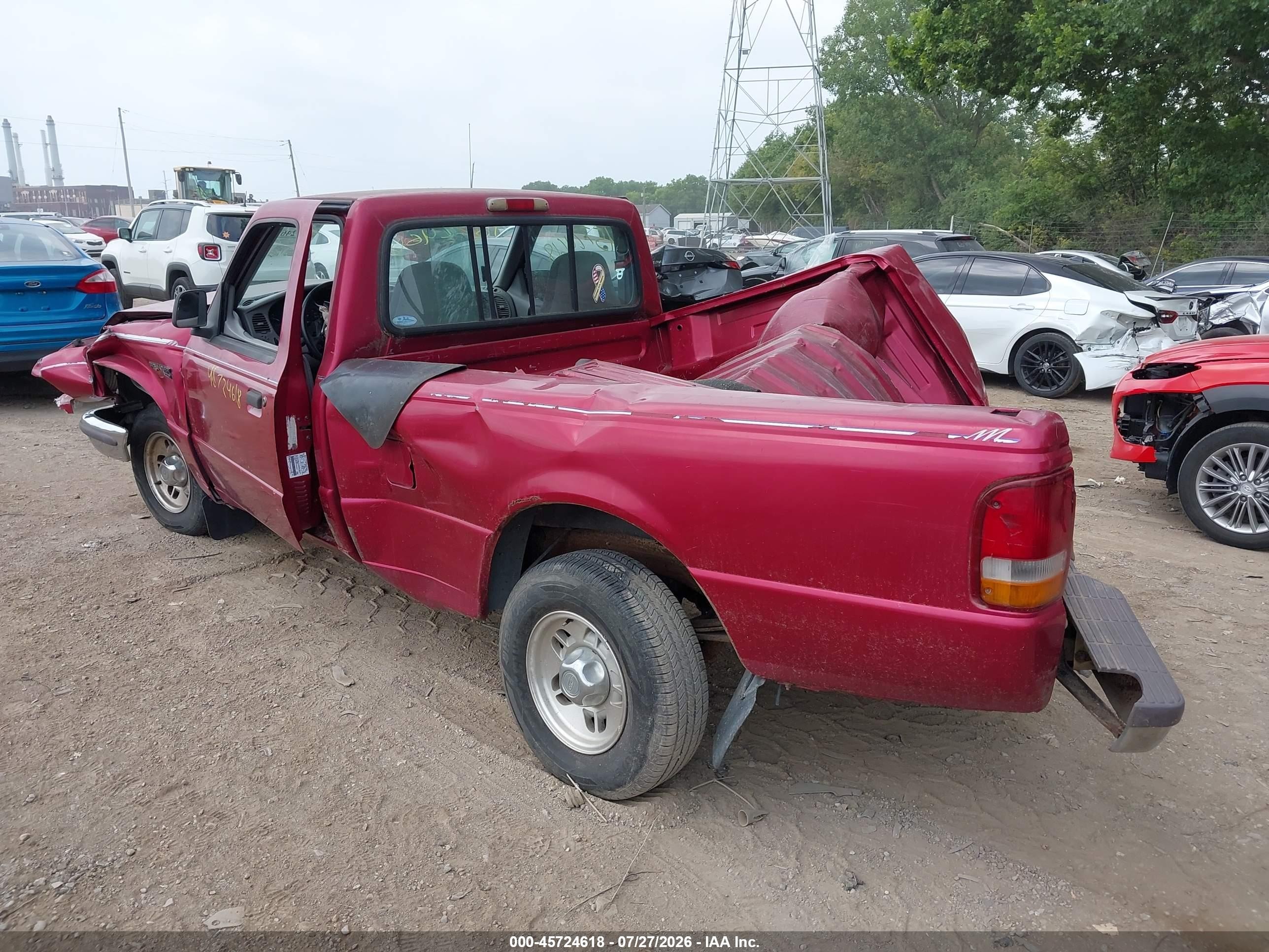 1996 Ford Ranger Red vin: 1FTCR10U1TPB09350