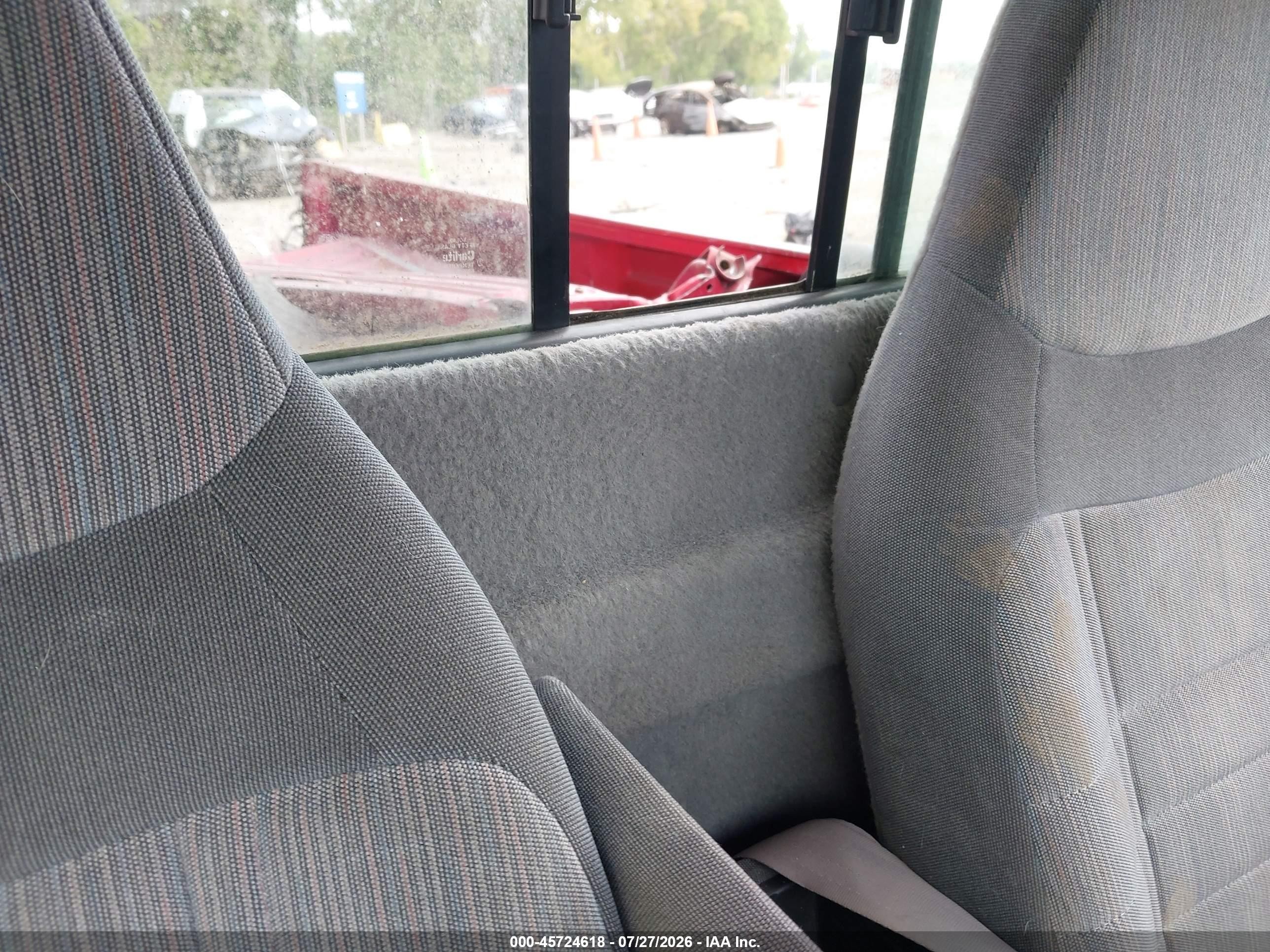 1996 Ford Ranger Red vin: 1FTCR10U1TPB09350
