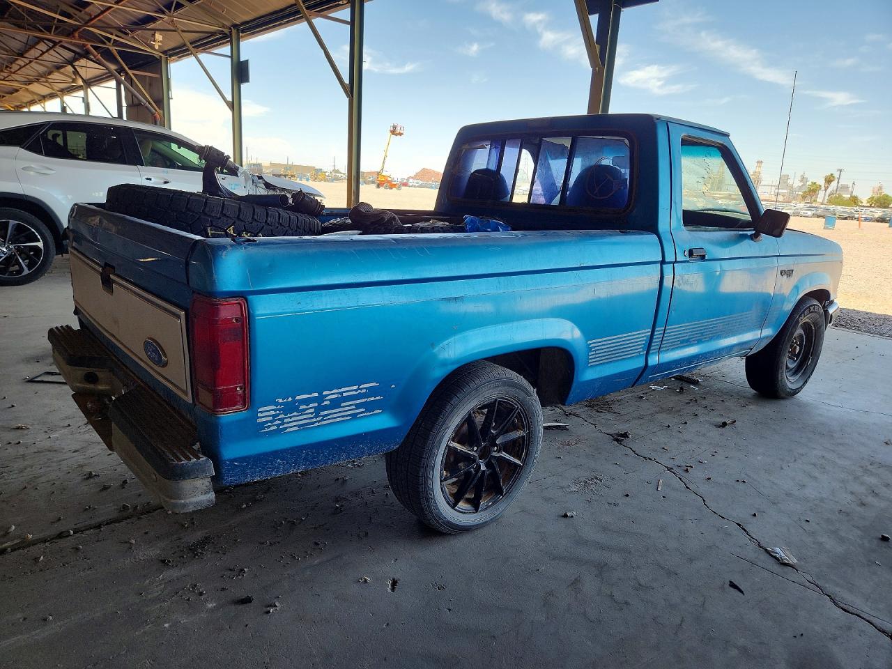 1992 Ford Ranger Blue vin: 1FTCR10U2NPA86227