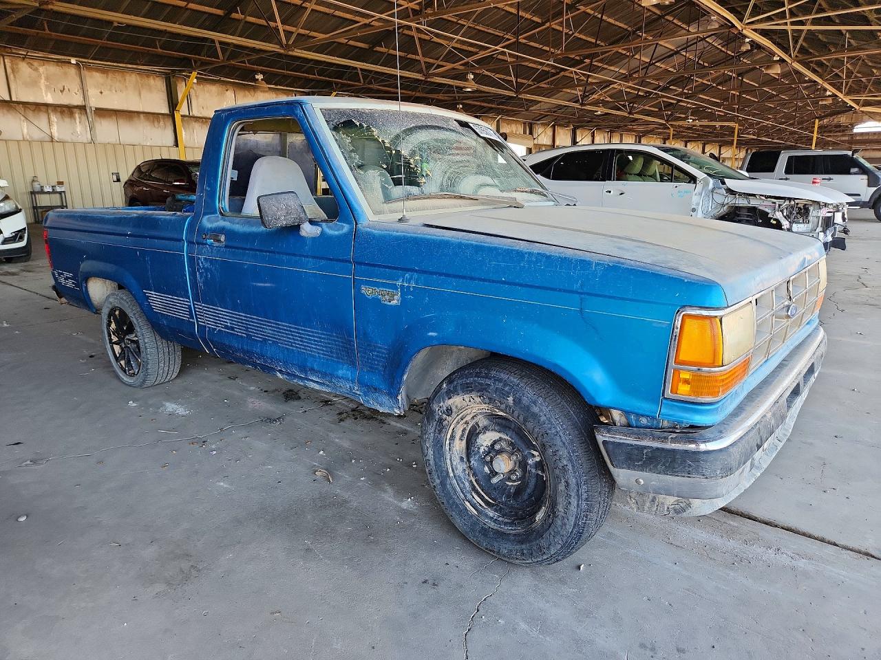 1992 Ford Ranger Blue vin: 1FTCR10U2NPA86227