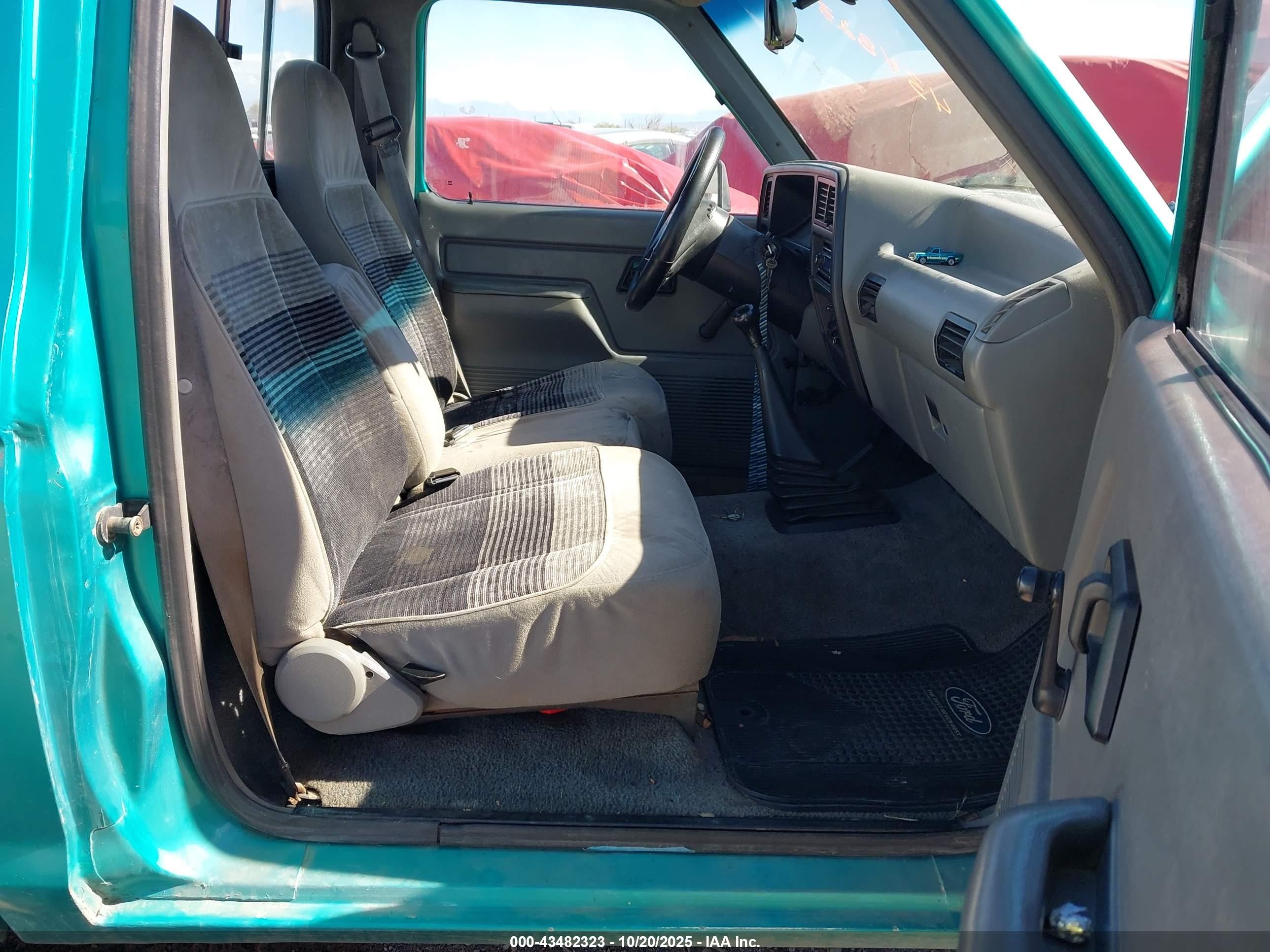 1992 Ford Ranger   Зеленый vin: 1FTCR10U2NTA49413