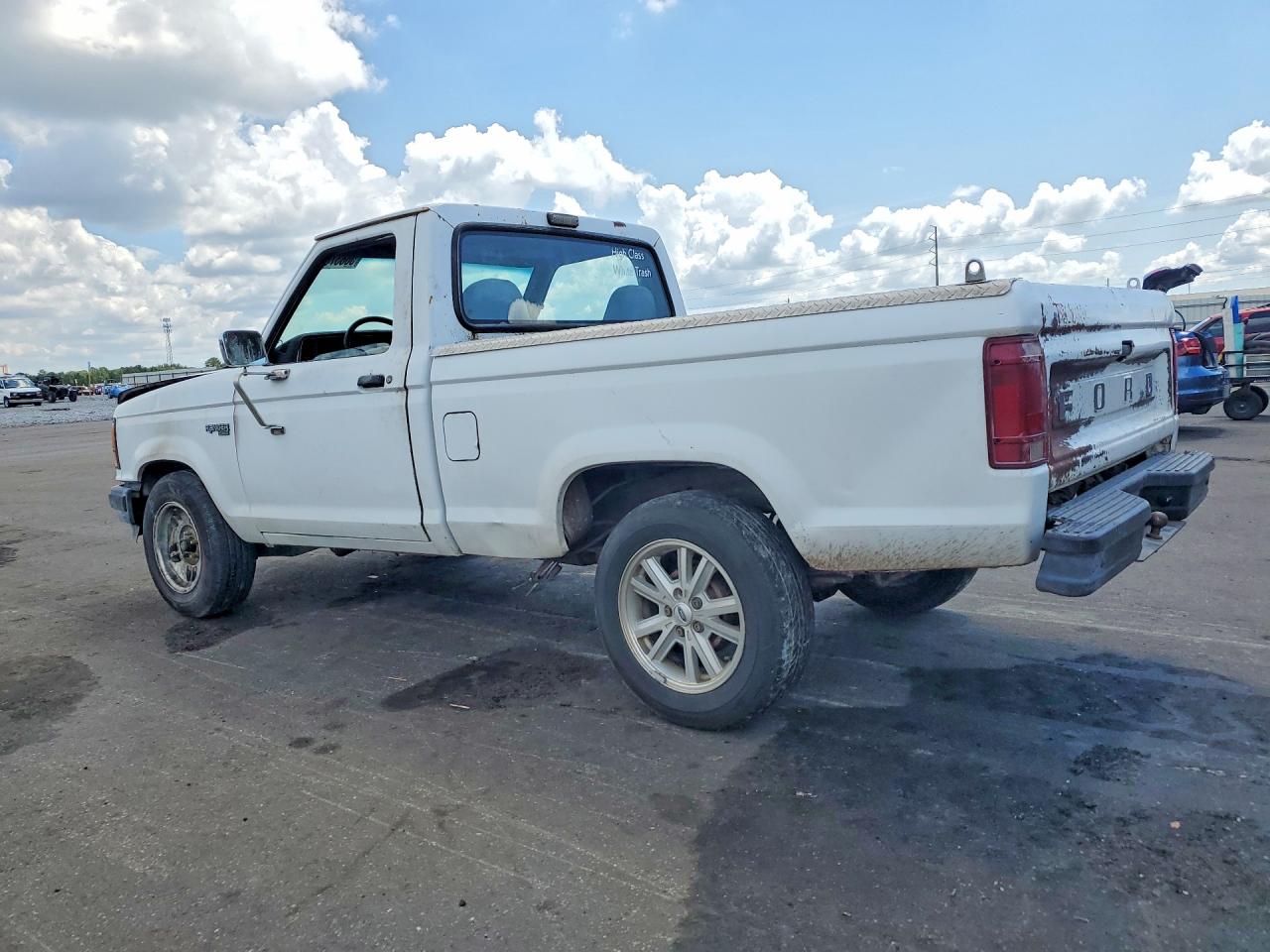1992 Ford Ranger White vin: 1FTCR10U2NUD51116