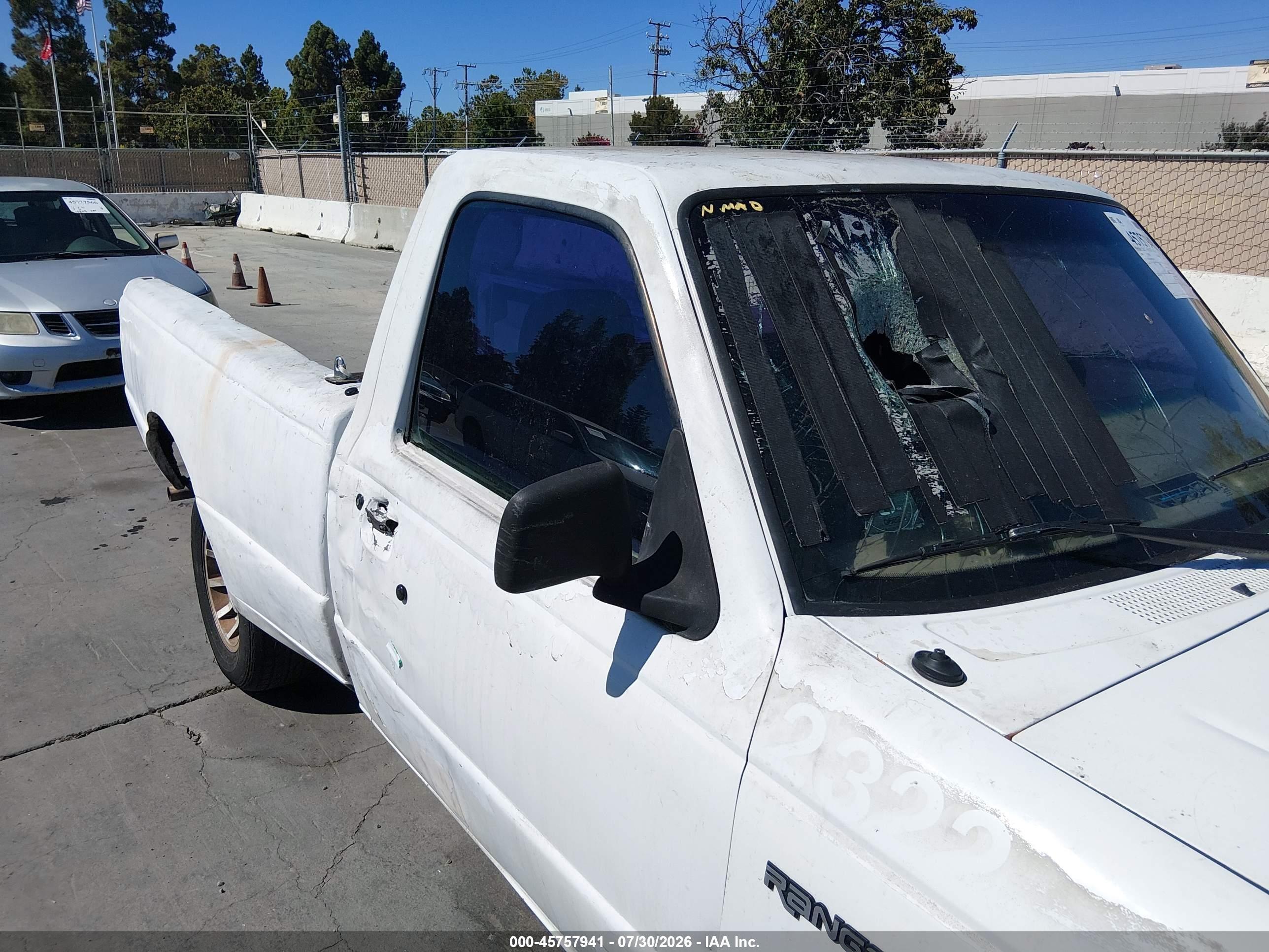 1994 Ford Ranger White vin: 1FTCR10U2RPC24175
