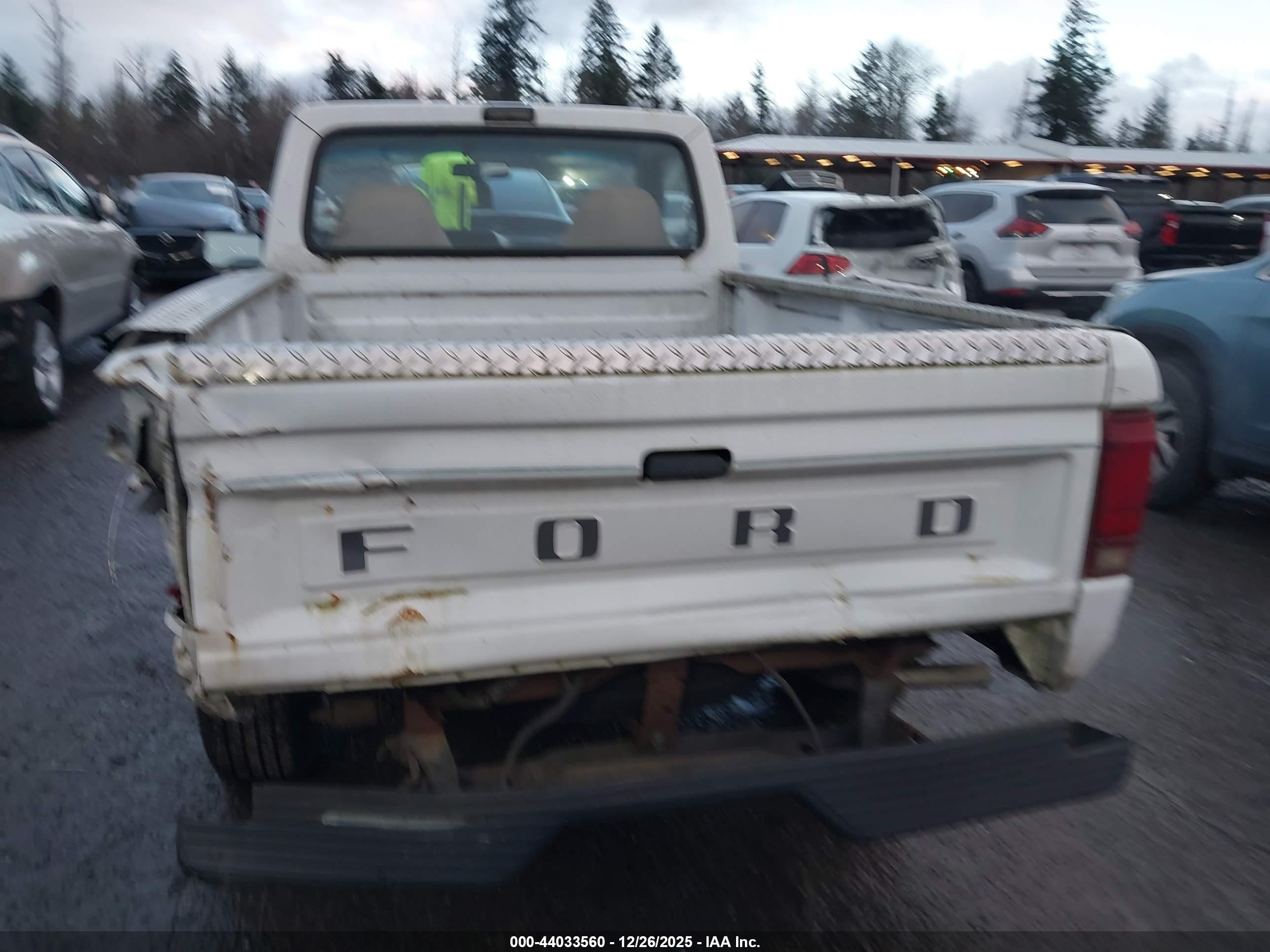 1991 Ford Ranger   White vin: 1FTCR10U3MUC44123