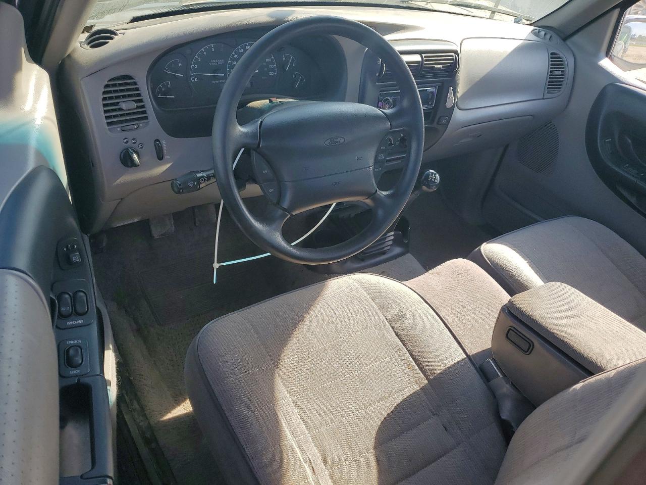 1995 Ford Ranger Черный vin: 1FTCR10U3SUB69310