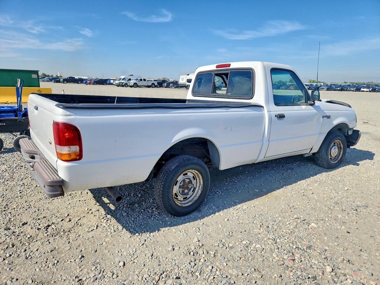 1996 Ford Ranger White vin: 1FTCR10U3TUB78252