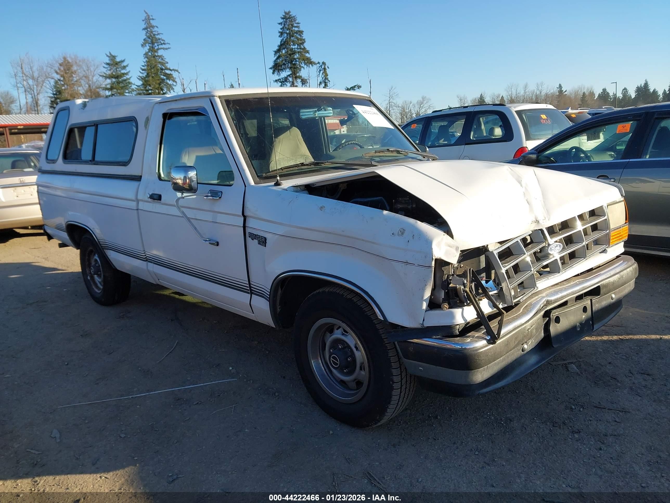 1992 Ford Ranger   Белый vin: 1FTCR10U4NTA13528