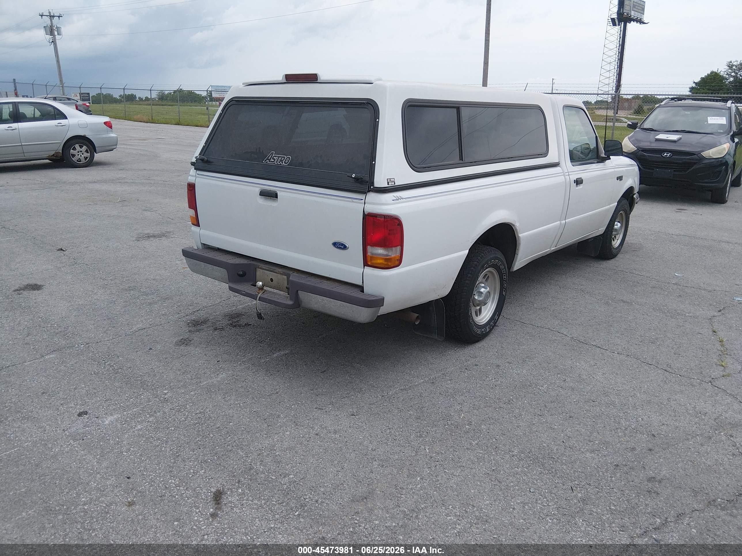 1996 Ford Ranger   White vin: 1FTCR10U4TPA97159