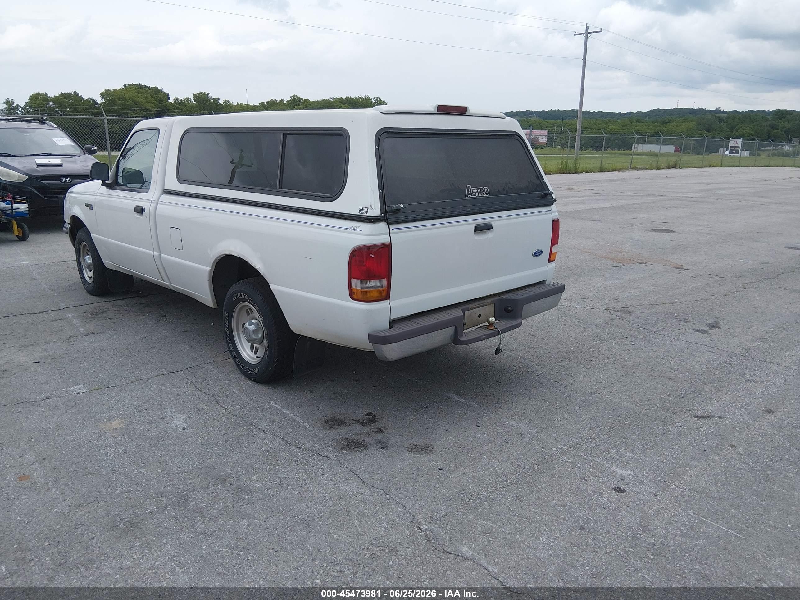 1996 Ford Ranger   White vin: 1FTCR10U4TPA97159