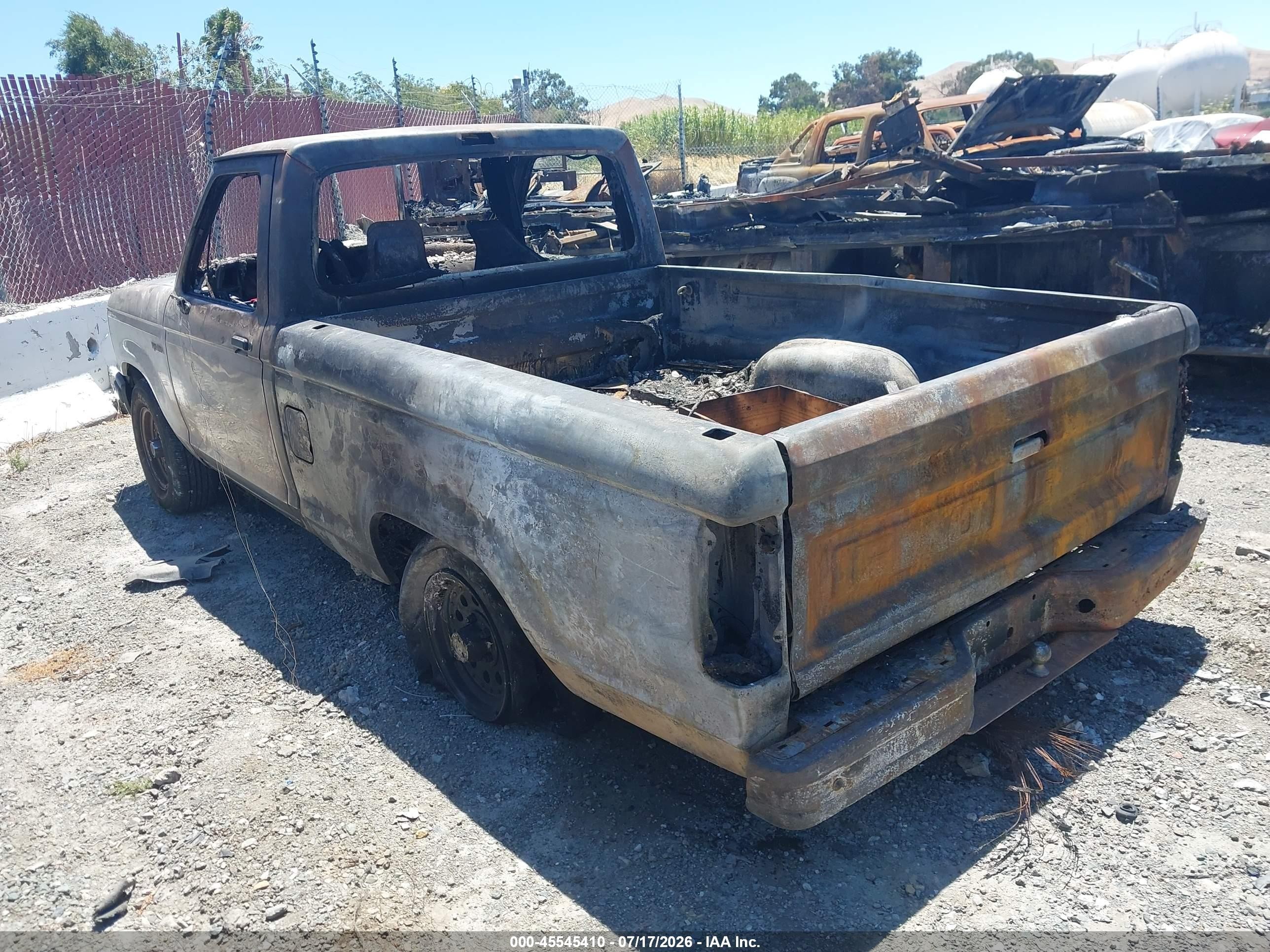 1992 Ford Ranger   White vin: 1FTCR10U5NUC53777