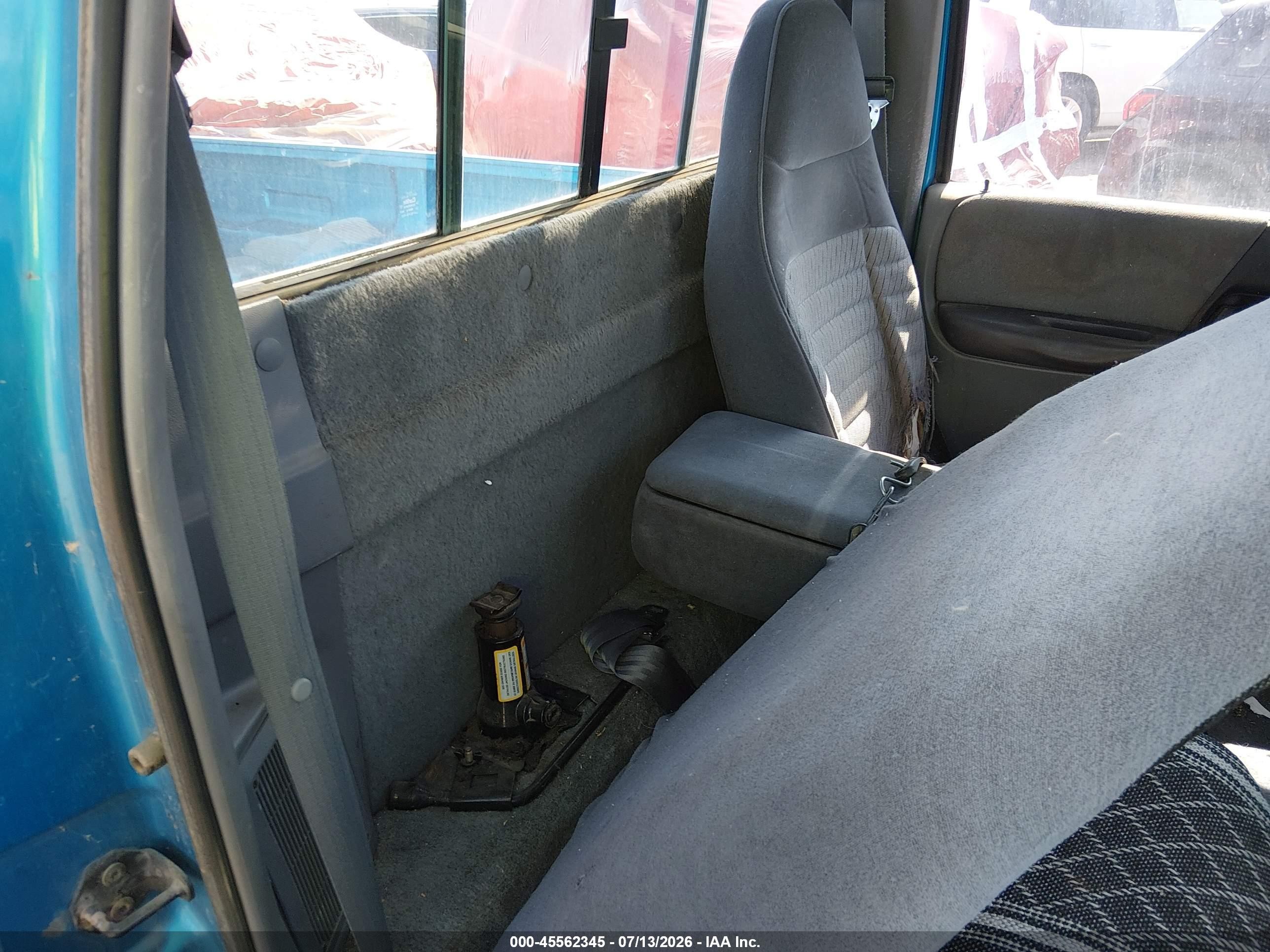 1993 Ford Ranger Blue vin: 1FTCR10U5PPB04111