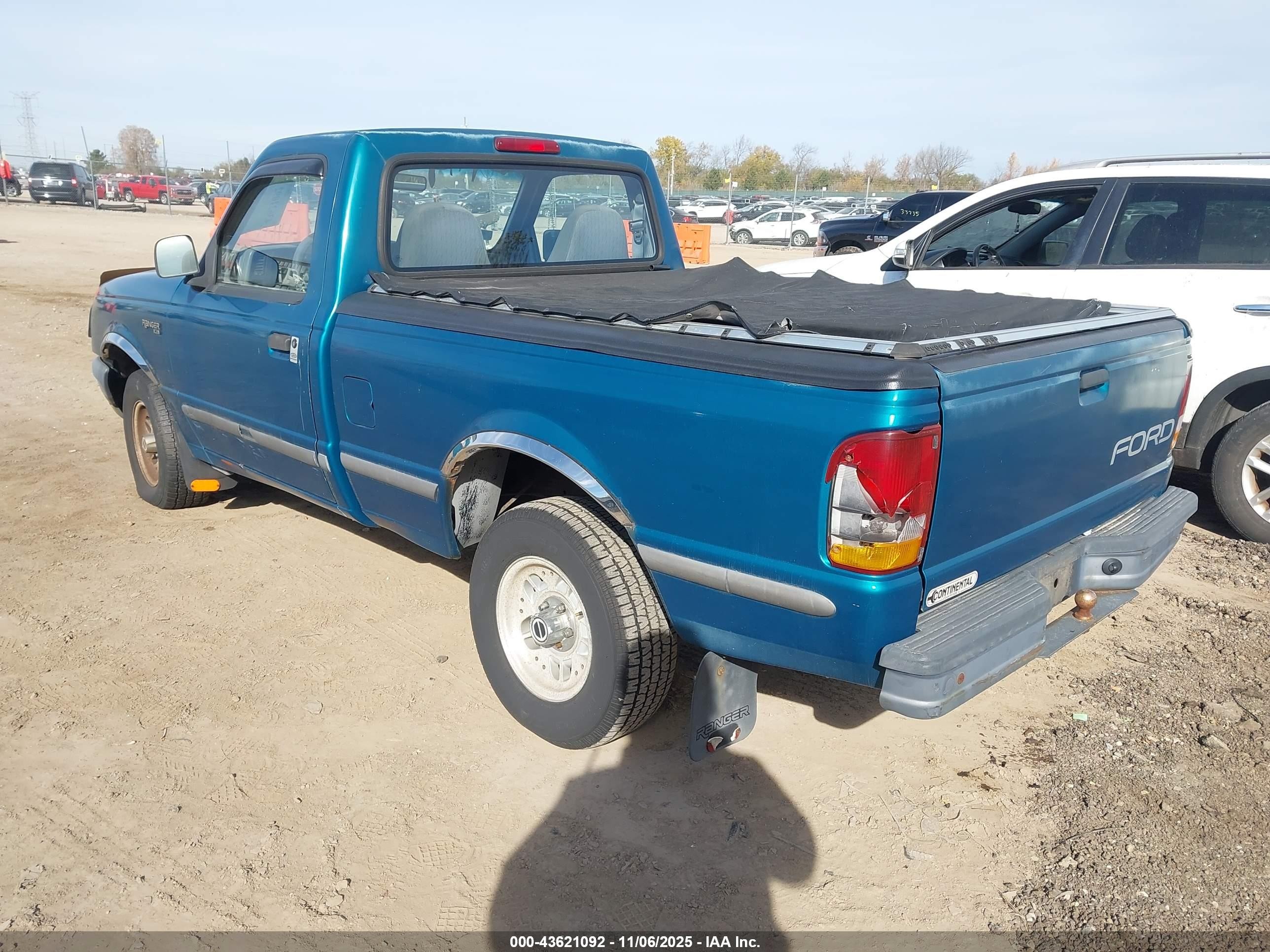 1993 Ford Ranger   Green vin: 1FTCR10U5PUC48467