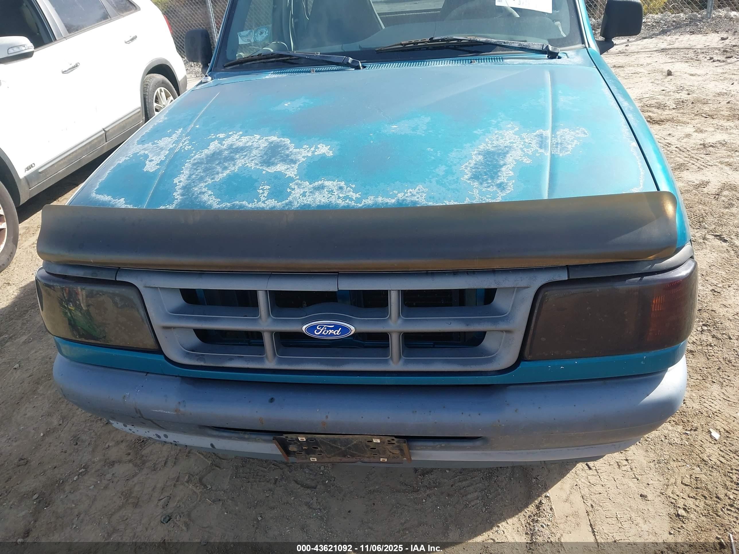 1993 Ford Ranger   Green vin: 1FTCR10U5PUC48467