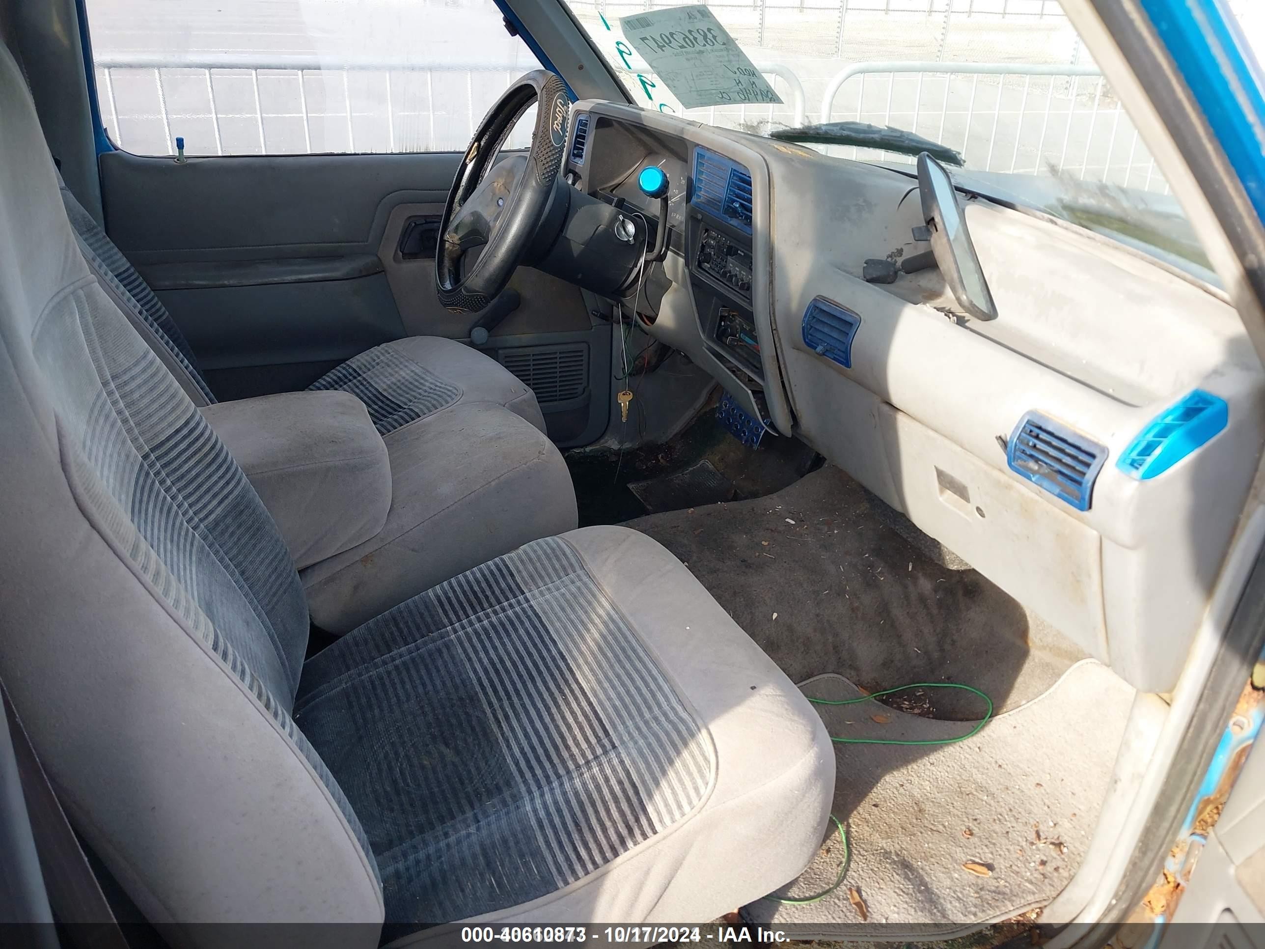 1992 Ford Ranger   Синий vin: 1FTCR10U6NUA50090