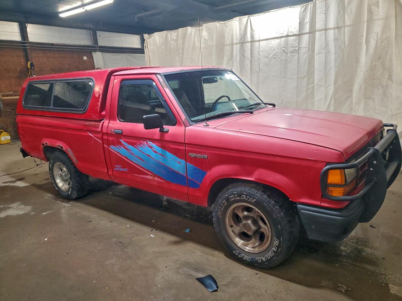 1992 Ford Ranger Red vin: 1FTCR10U6NUC28726