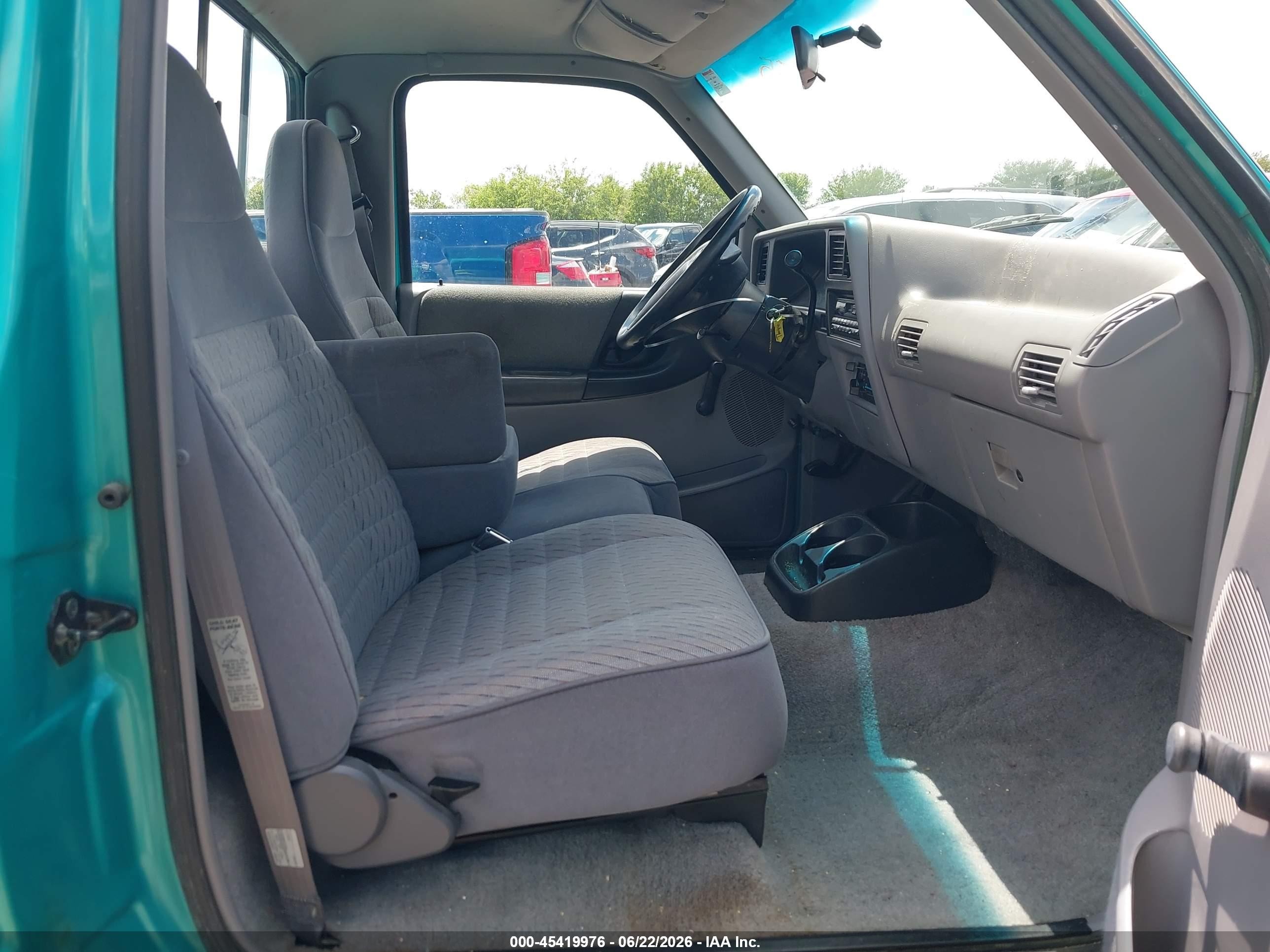 1994 Ford Ranger   Зеленый vin: 1FTCR10U6RPC17472