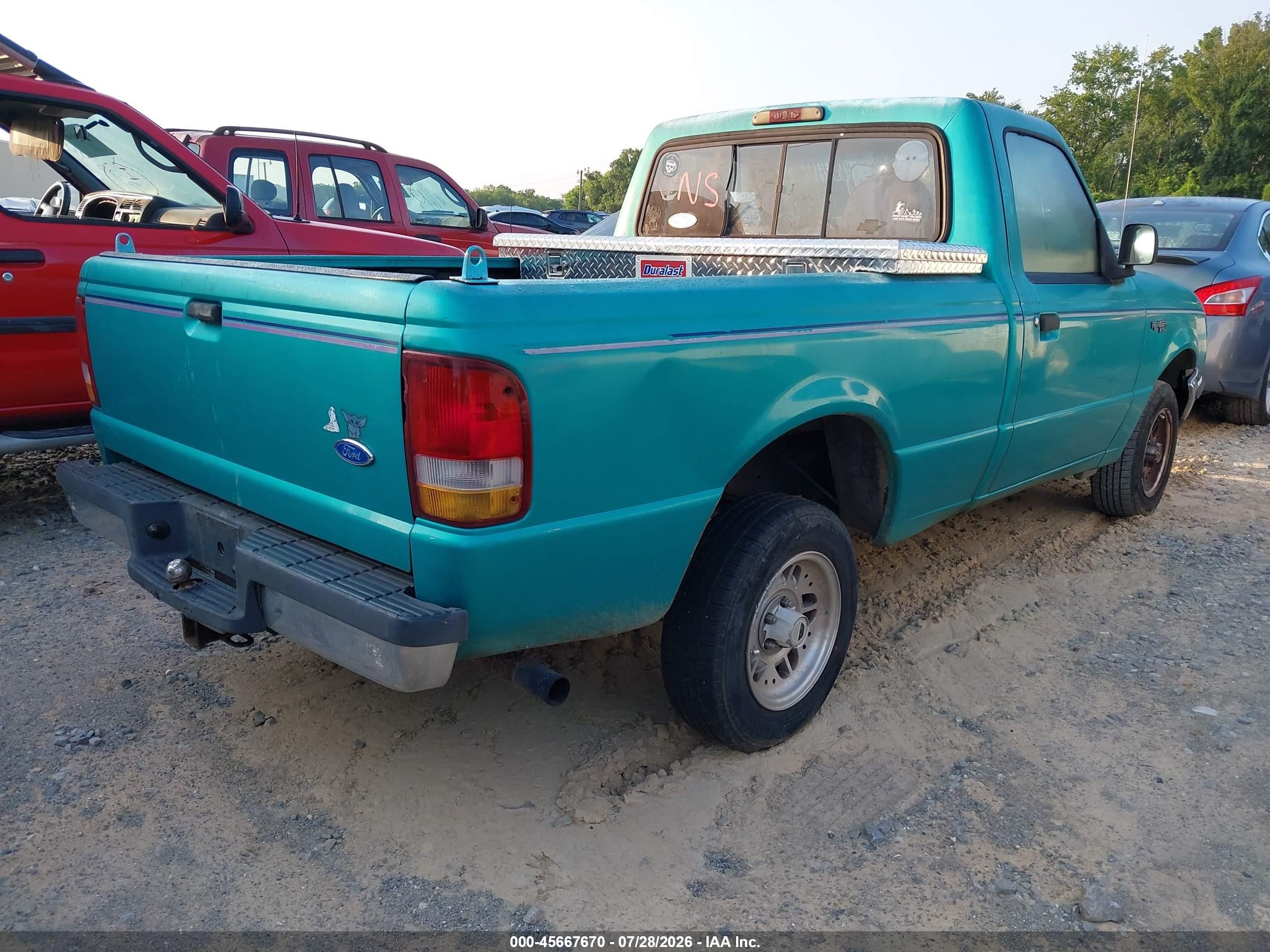 1994 Ford Ranger   Green vin: 1FTCR10U7RPB58268