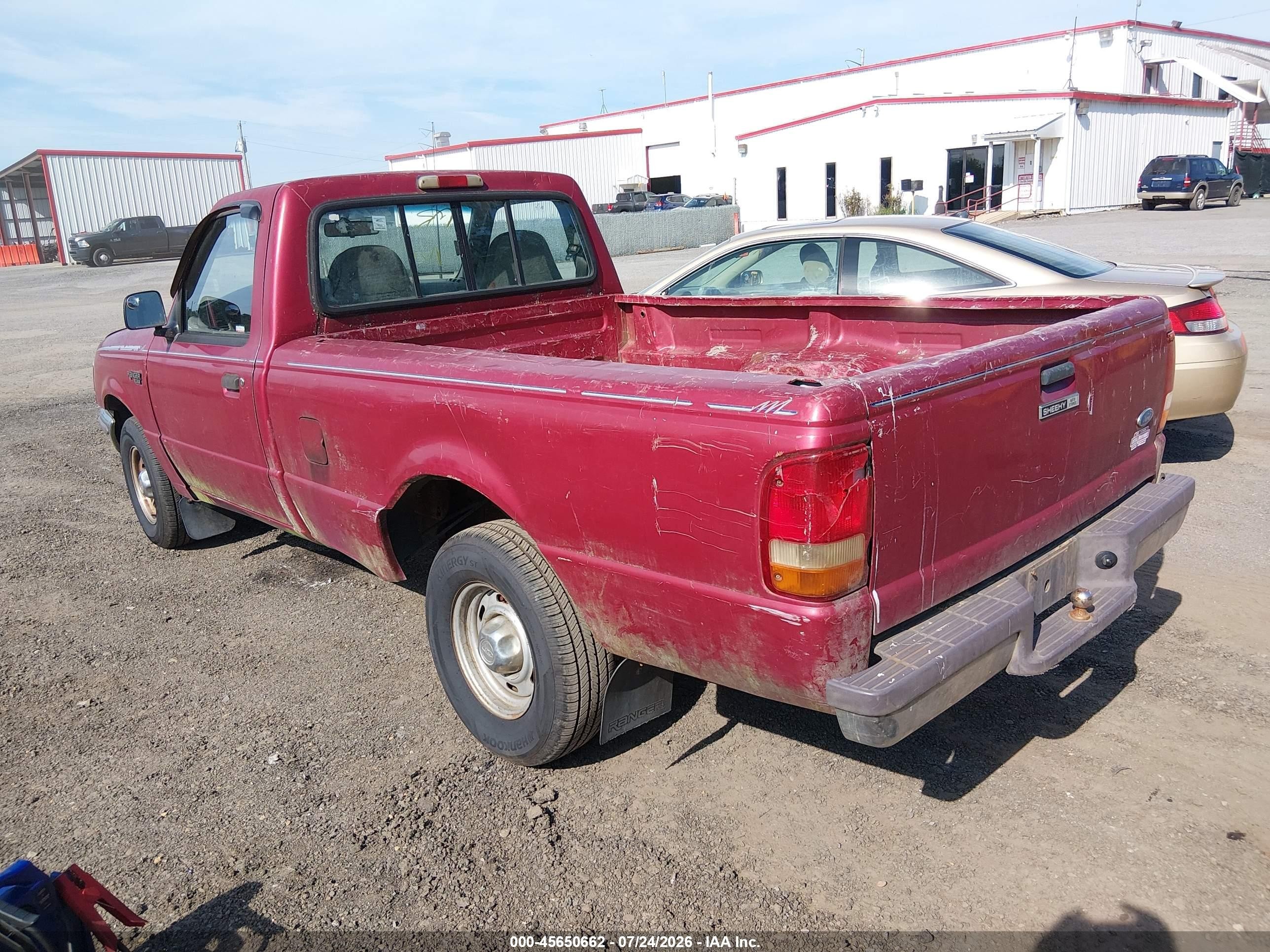 1996 Ford Ranger   Burgundy vin: 1FTCR10U7TTA70433