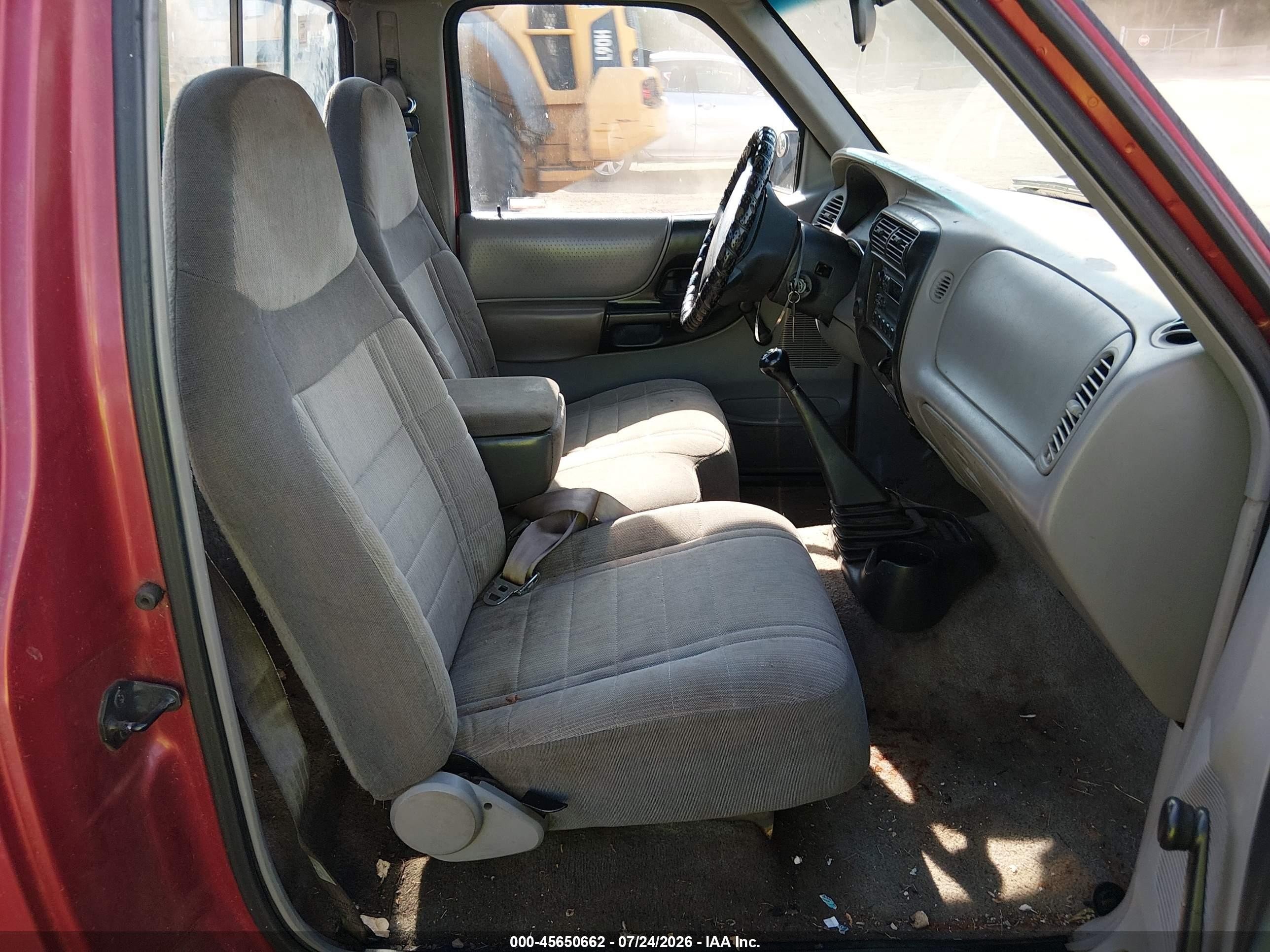 1996 Ford Ranger   Burgundy vin: 1FTCR10U7TTA70433