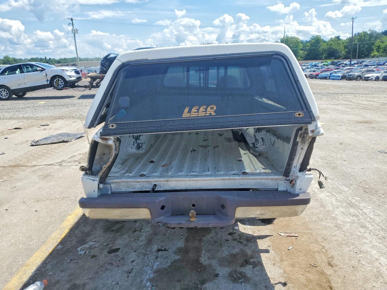 1997 Ford Ranger White vin: 1FTCR10U7VUA67237