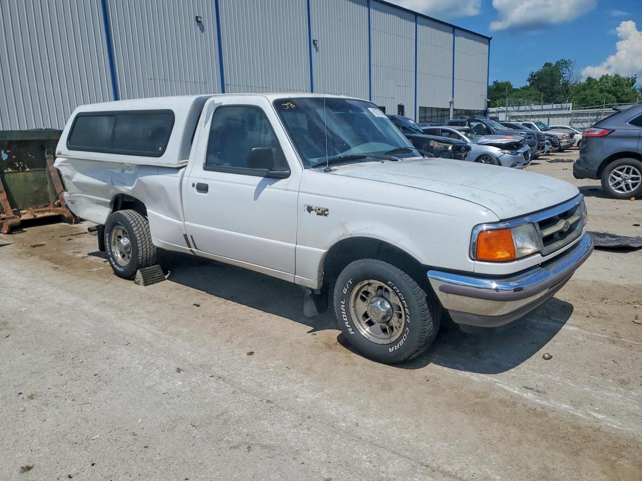 1997 Ford Ranger White vin: 1FTCR10U7VUA67237
