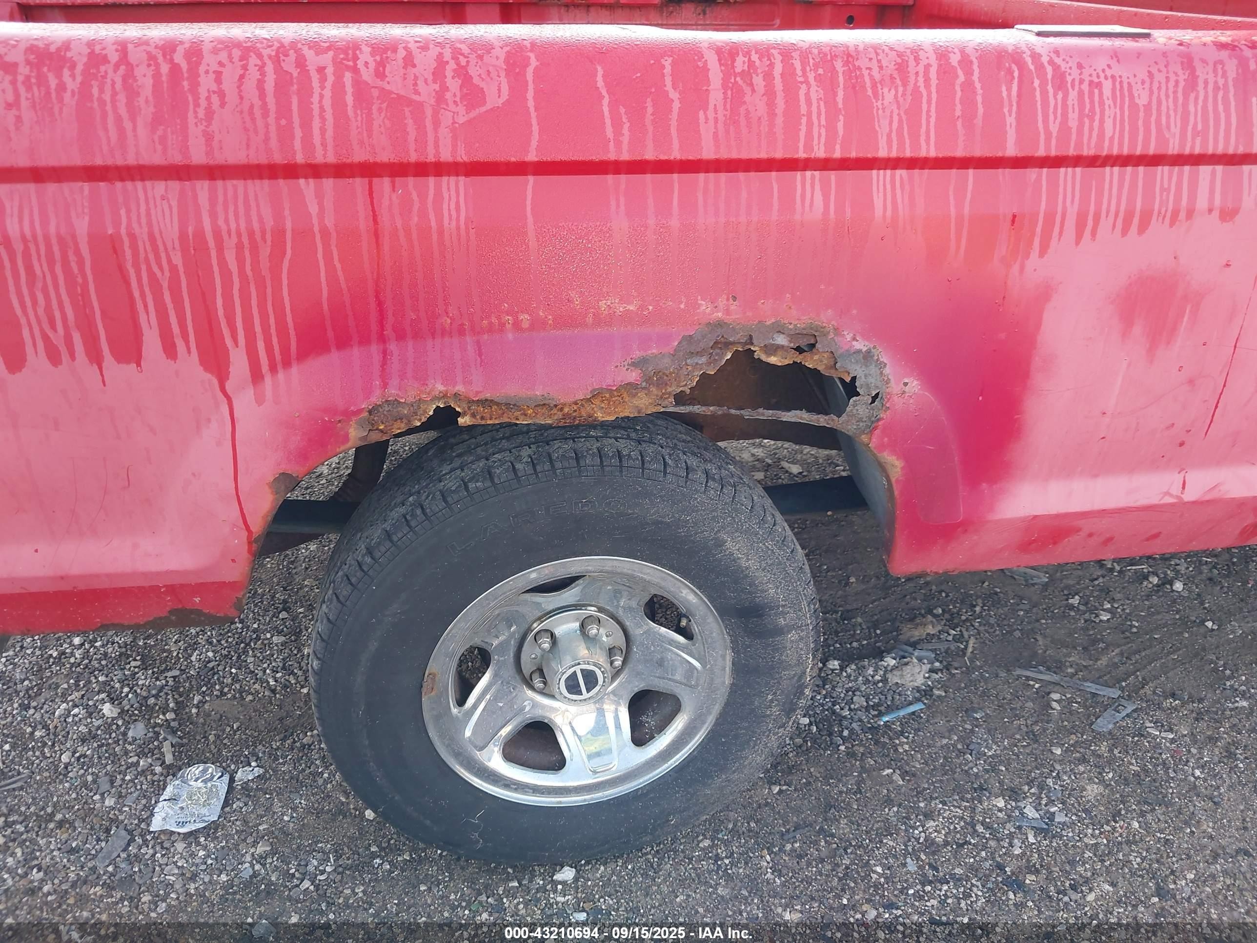 1992 Ford Ranger   Red vin: 1FTCR10U9NPA62717