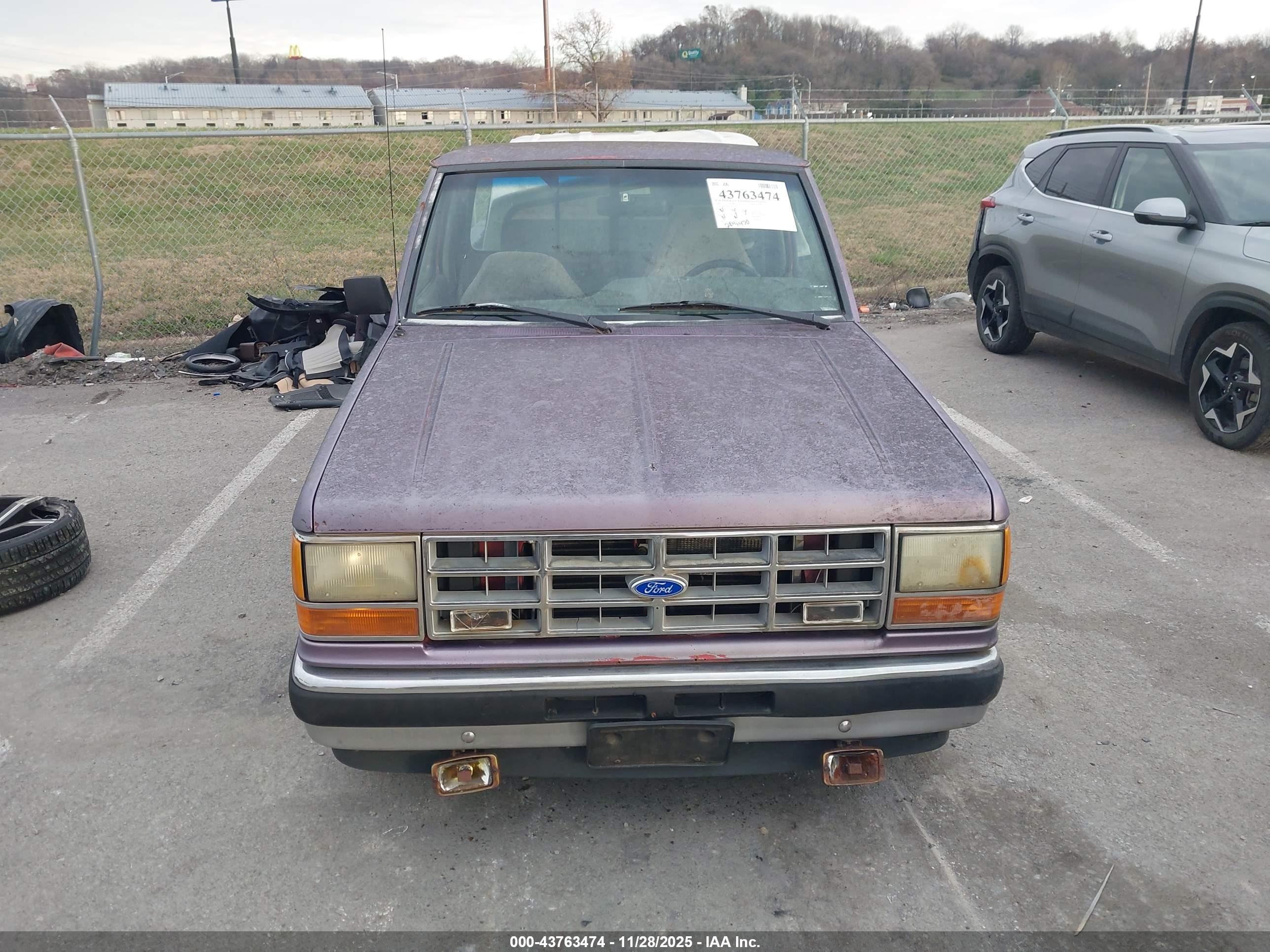 1992 Ford Ranger   Фиолетовый vin: 1FTCR10U9NUA73931