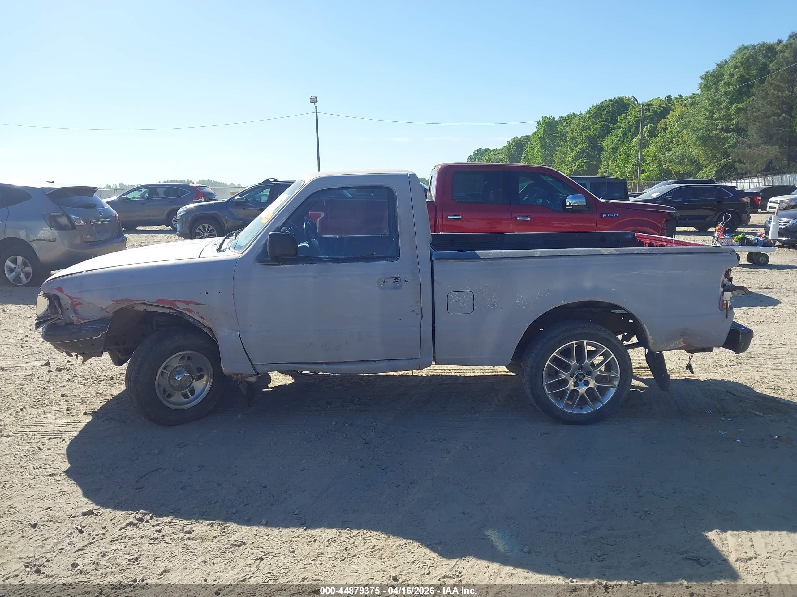 1995 Ford Ranger   Gray vin: 1FTCR10U9SUB53984