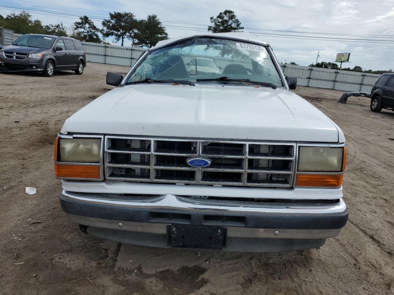 1991 Ford Ranger White vin: 1FTCR10UXMUB00388