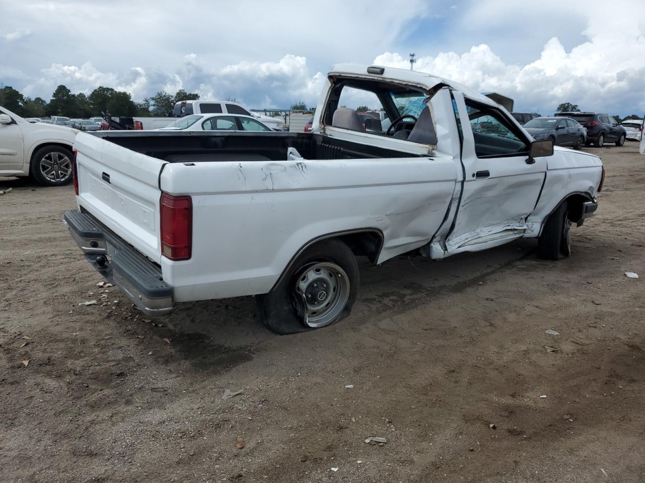 1991 Ford Ranger White vin: 1FTCR10UXMUB00388
