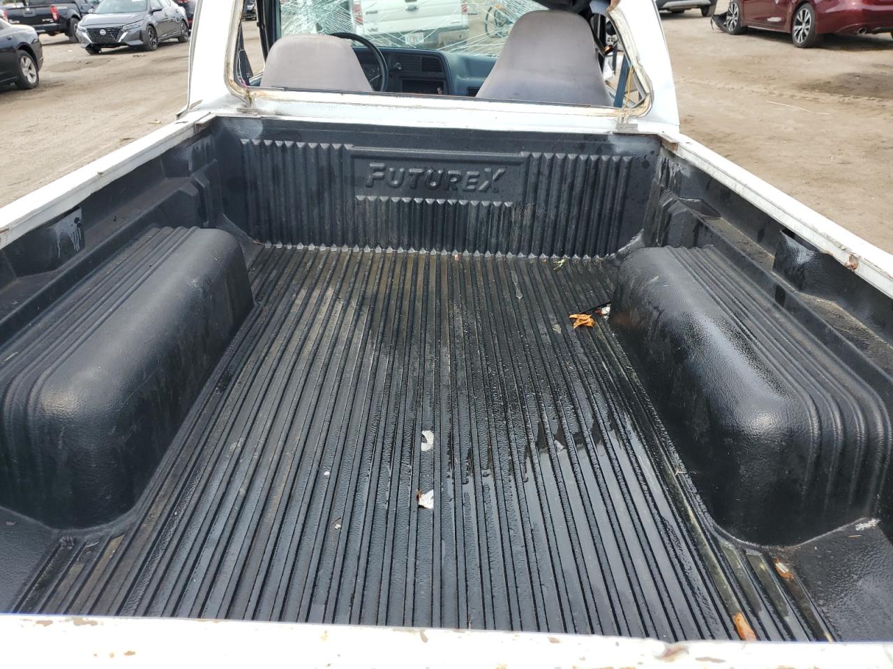 1991 Ford Ranger White vin: 1FTCR10UXMUB00388
