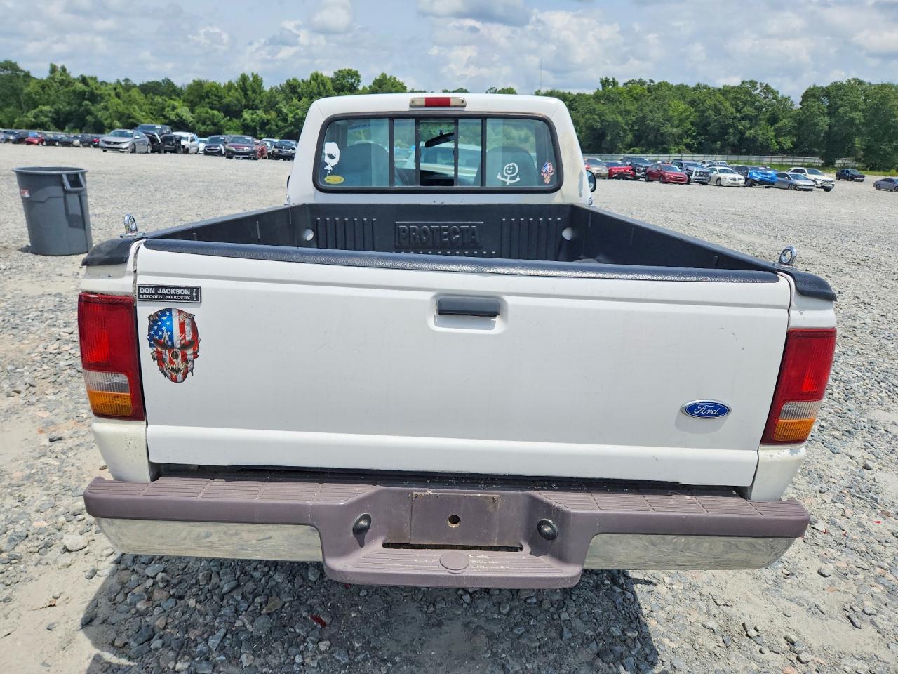1997 Ford Ranger White vin: 1FTCR10UXVUA46074