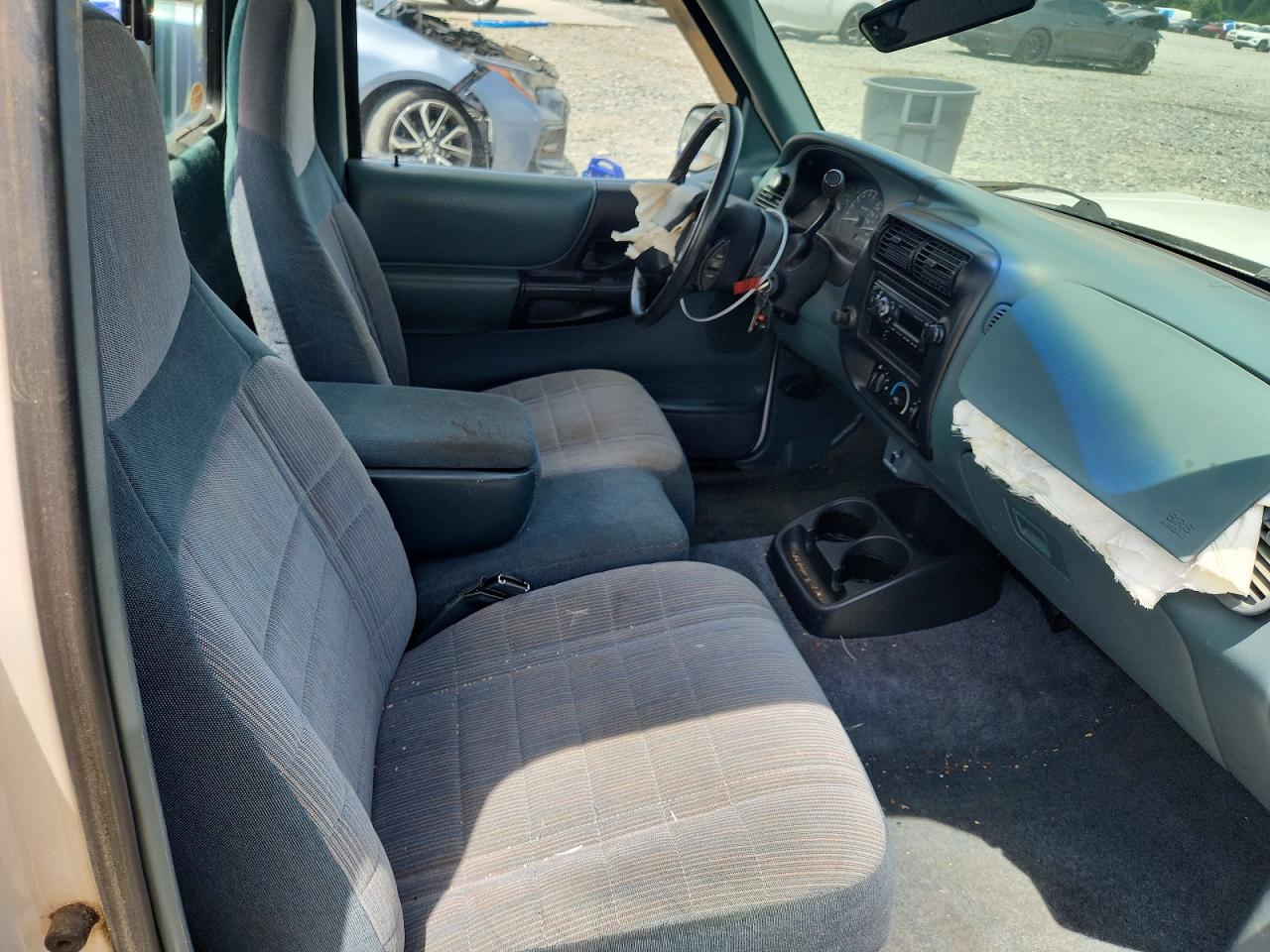 1997 Ford Ranger White vin: 1FTCR10UXVUA46074