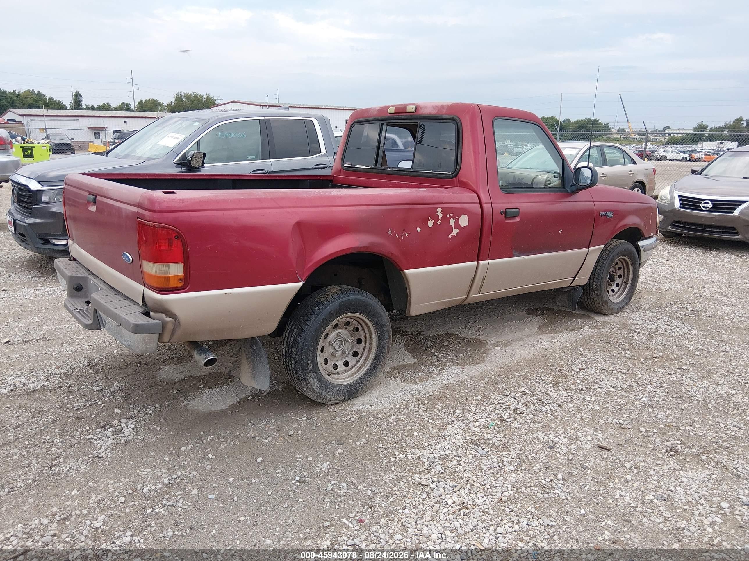 1996 Ford Ranger   Red vin: 1FTCR10X3TUA27275